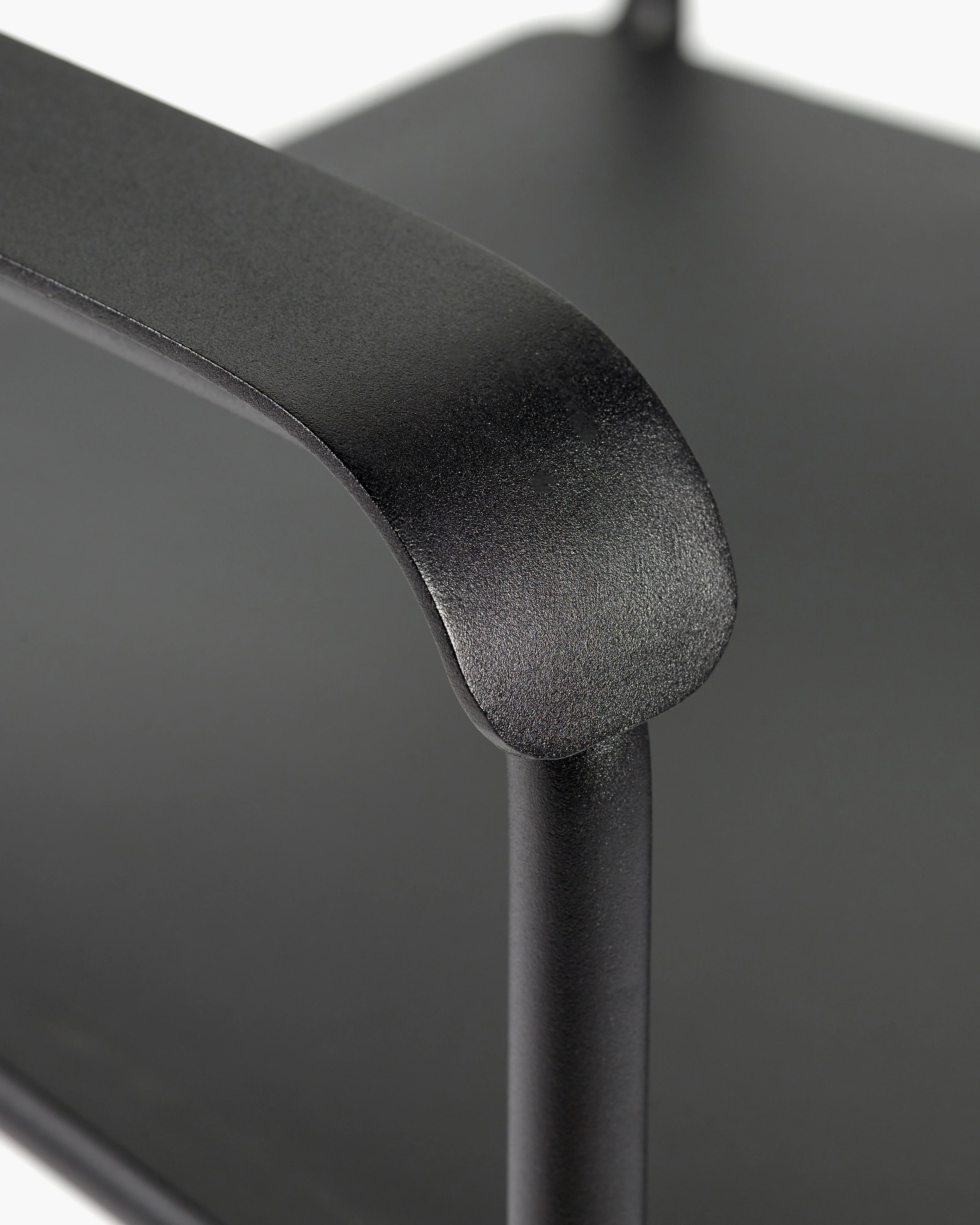 Armchair S aluminium black August - Image 6