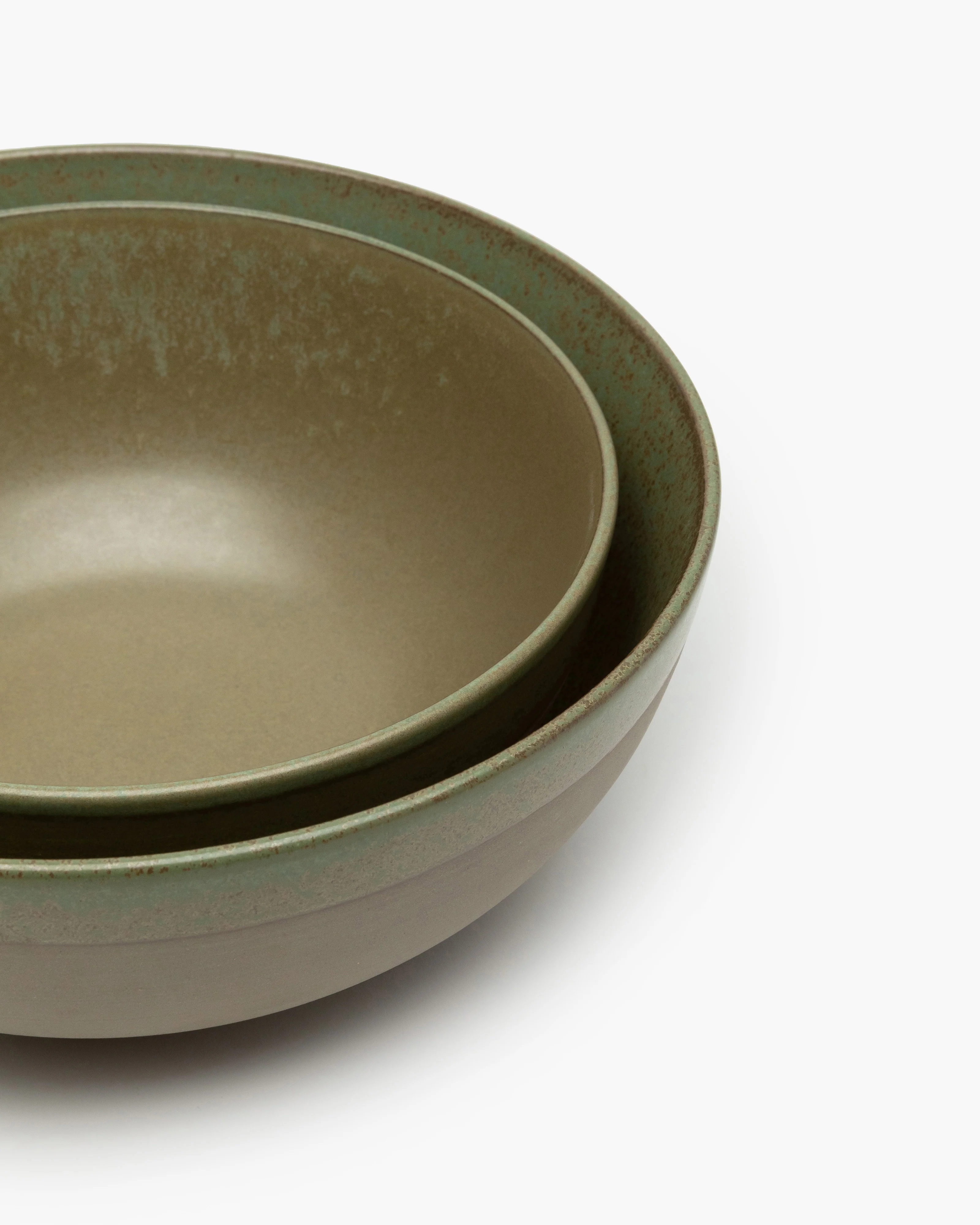 Serving bowl L camogreen Surface - Image 4