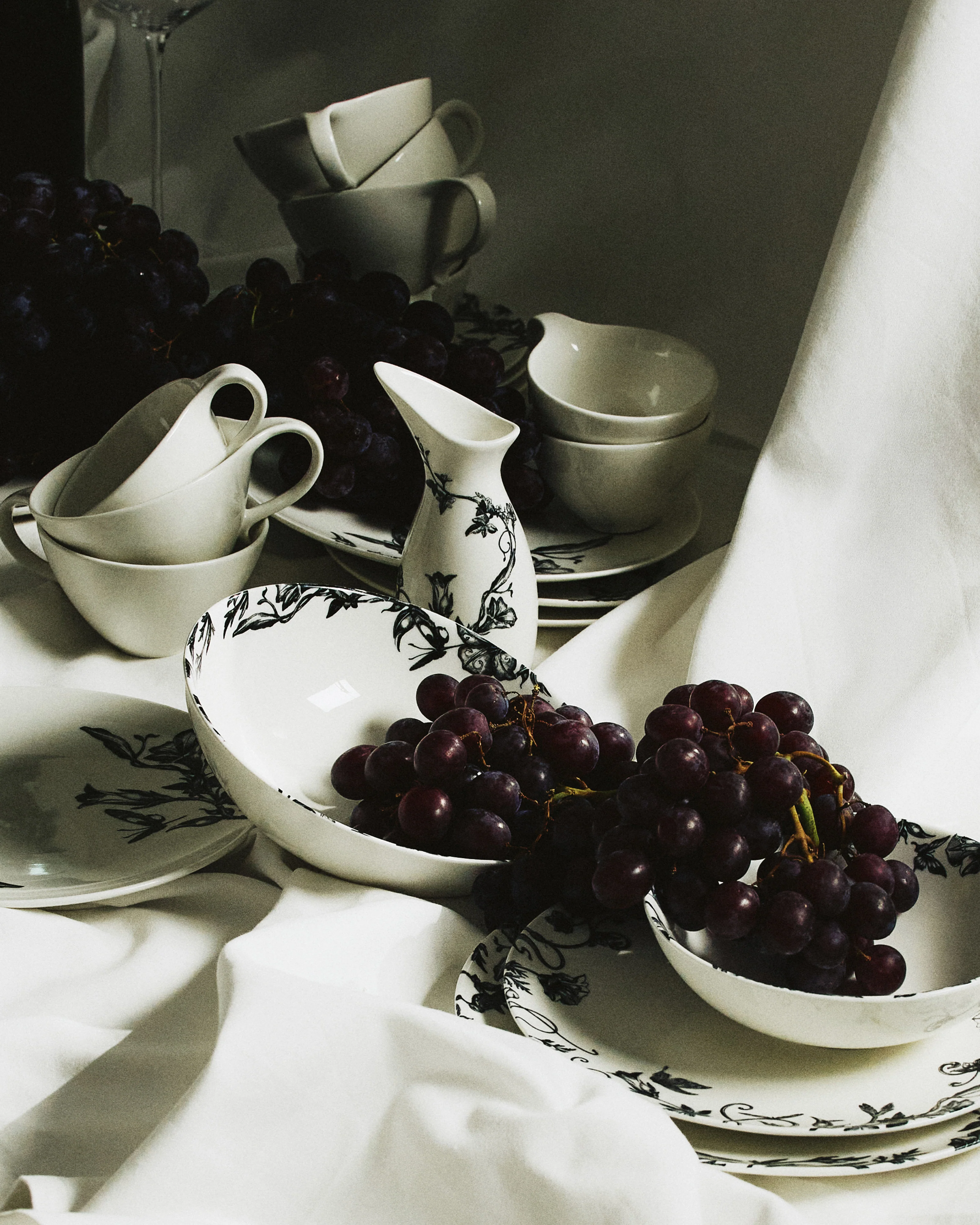 Bowl low M enchanted garden white - black Unity - Image 2