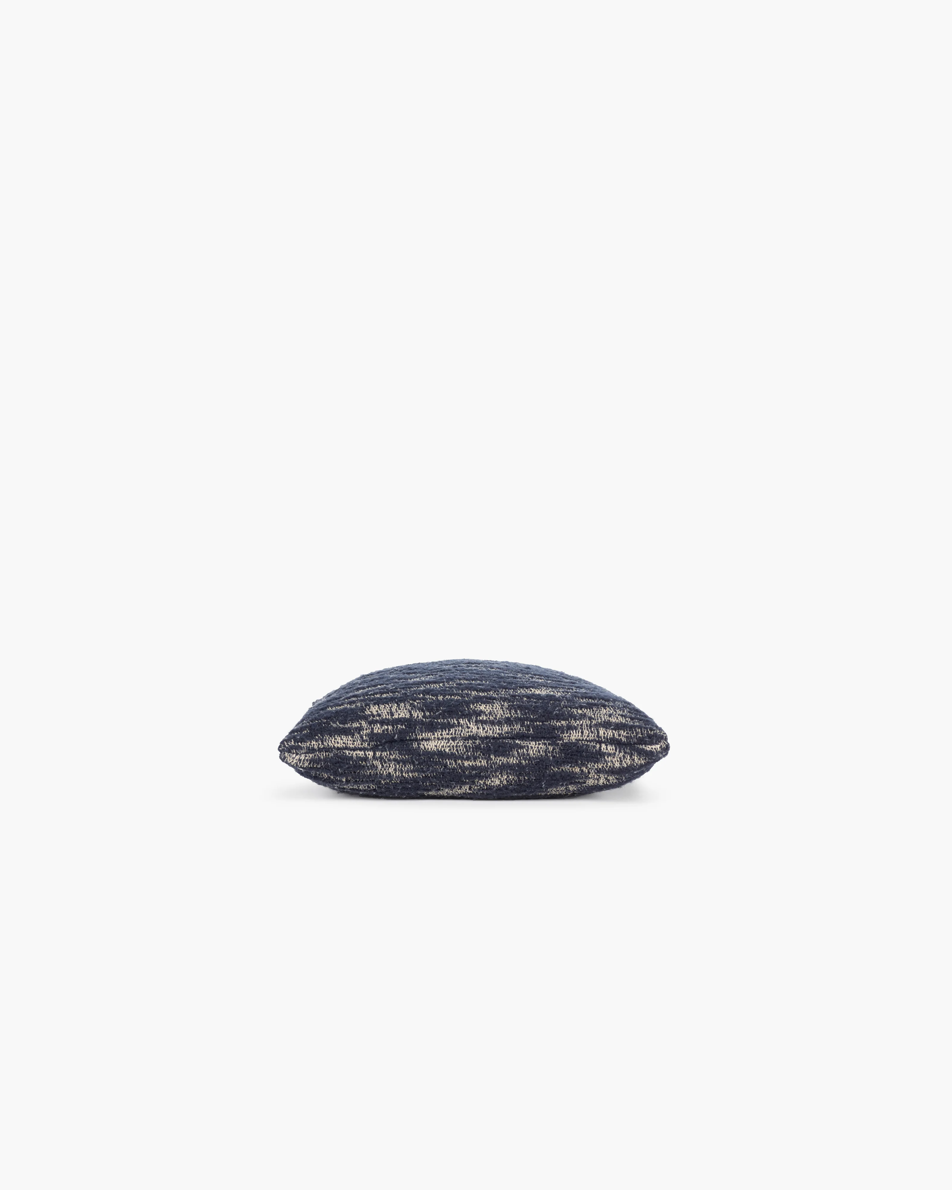 Cushion indoor square M Blu dark blue - Image 2