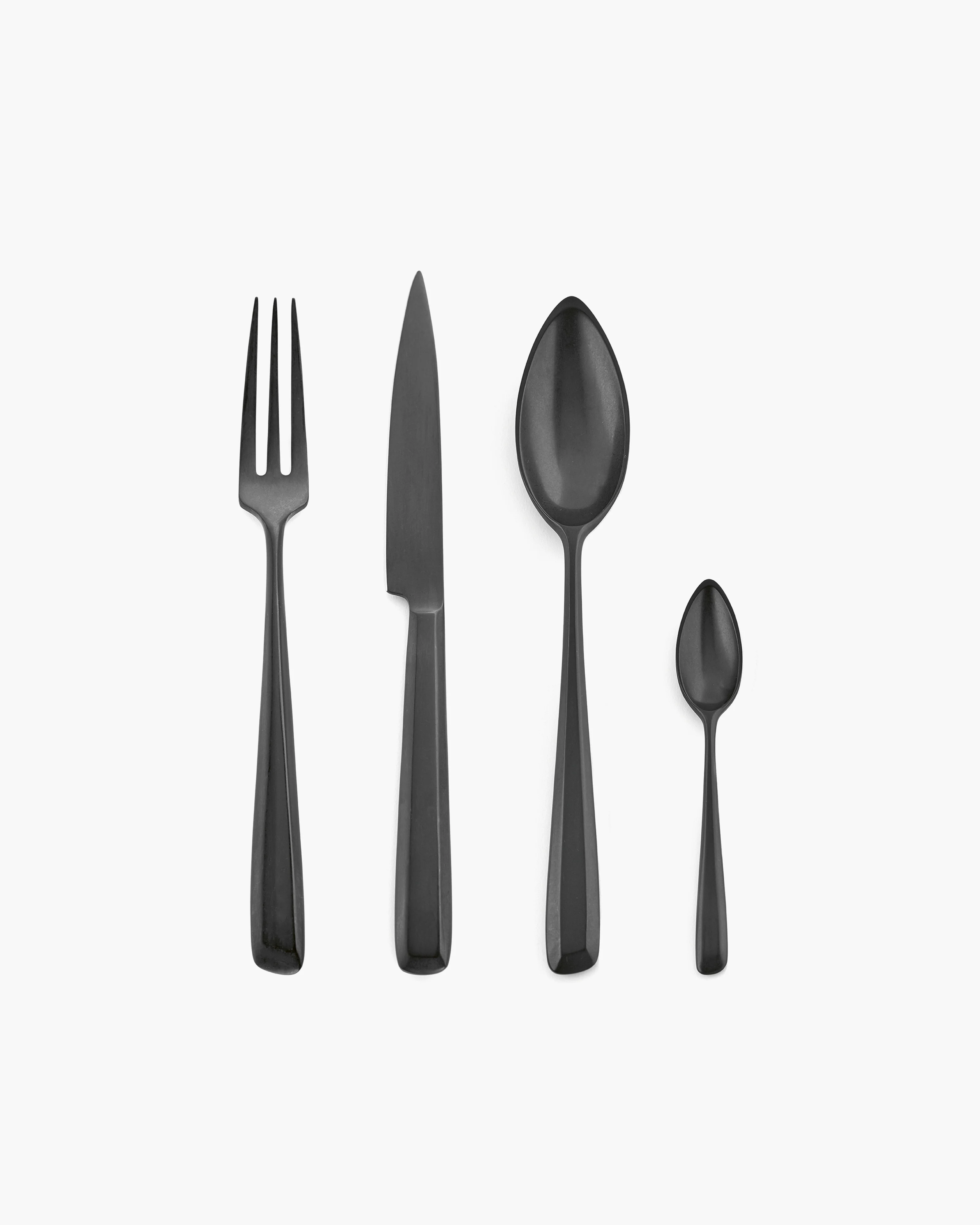 Cutlery set in giftbox 24 pcs black Zoƫ
