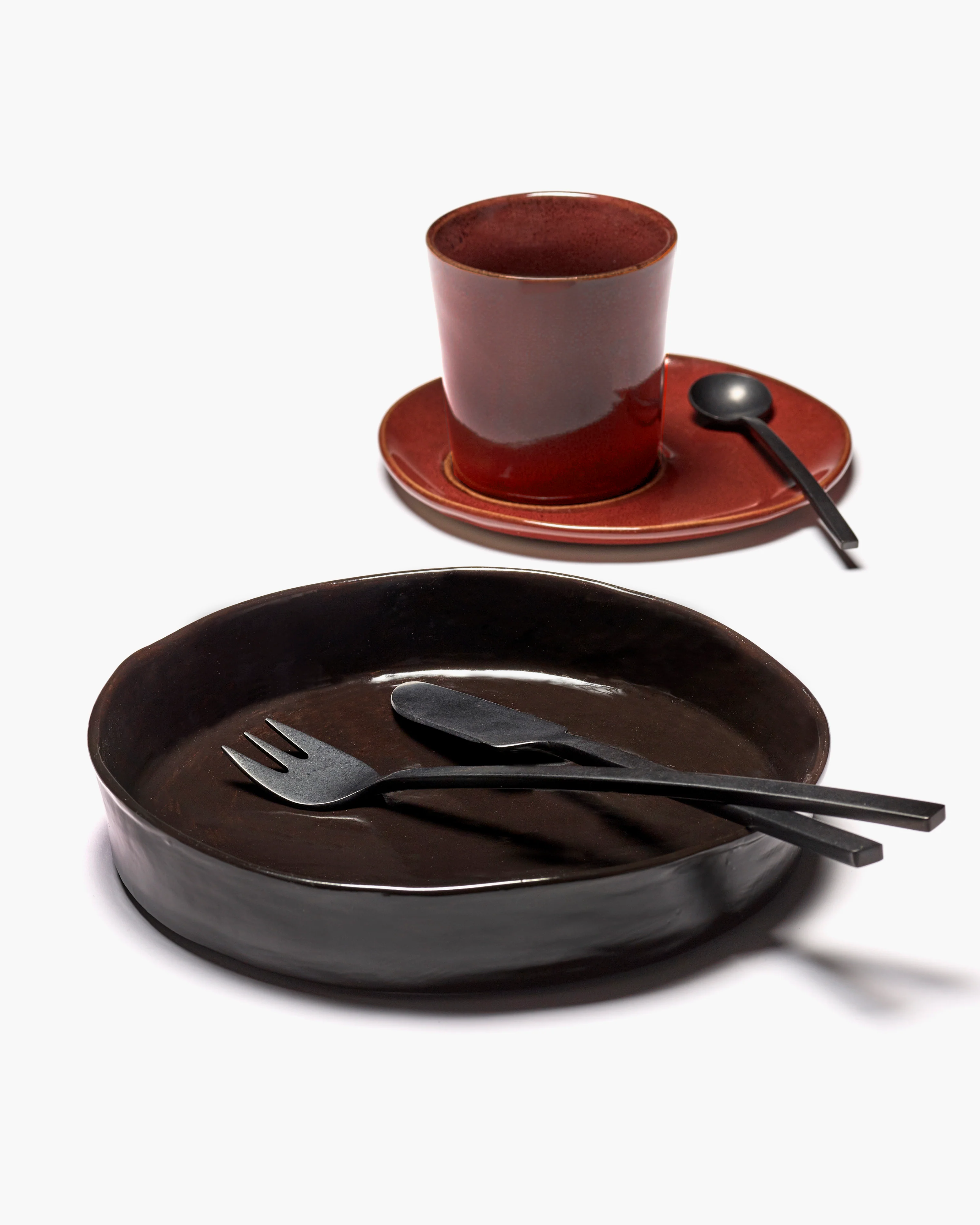Deep plate S ebony La Mère - Image 4