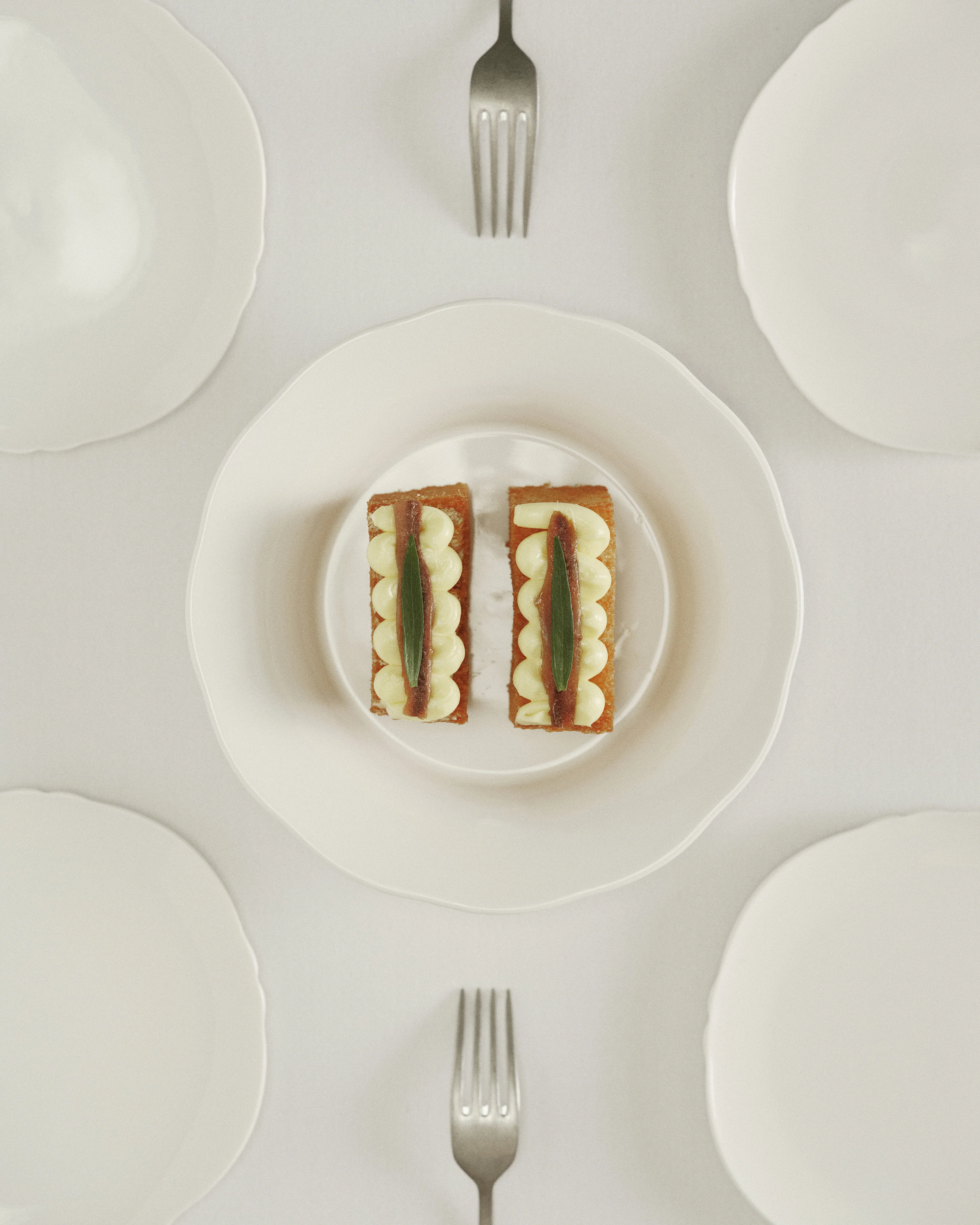 Deep side plate L white Silhouette - Image 2