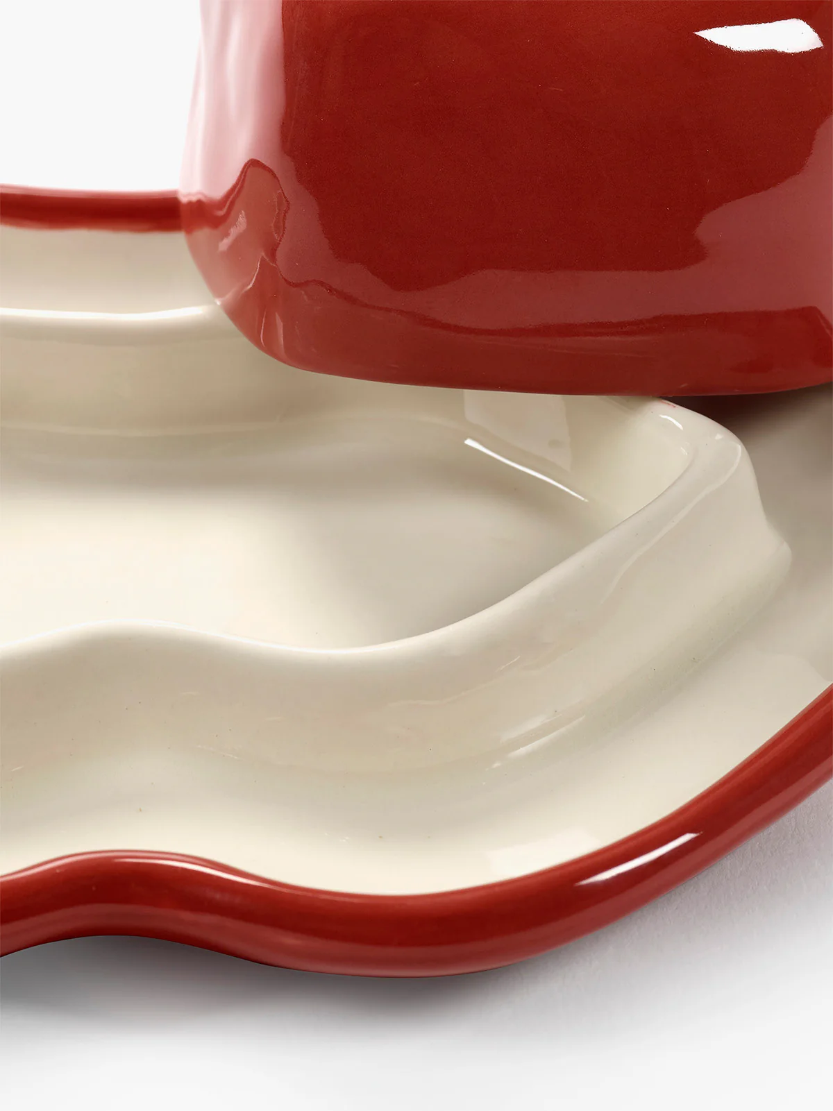 Dish with lid red - white Lips Les Objets Mouleversants - Image 9