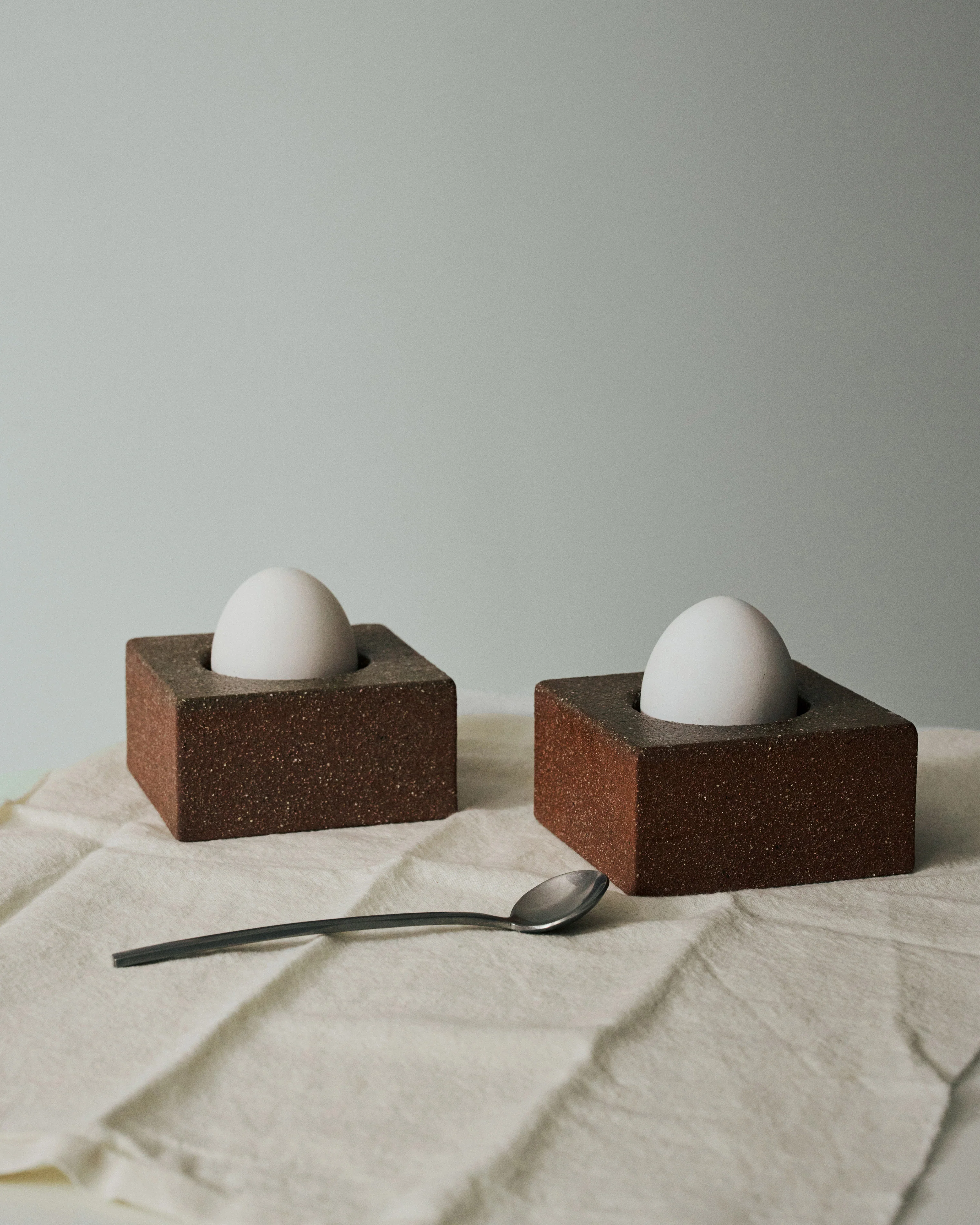 Egg cup brown Uovo - Image 4
