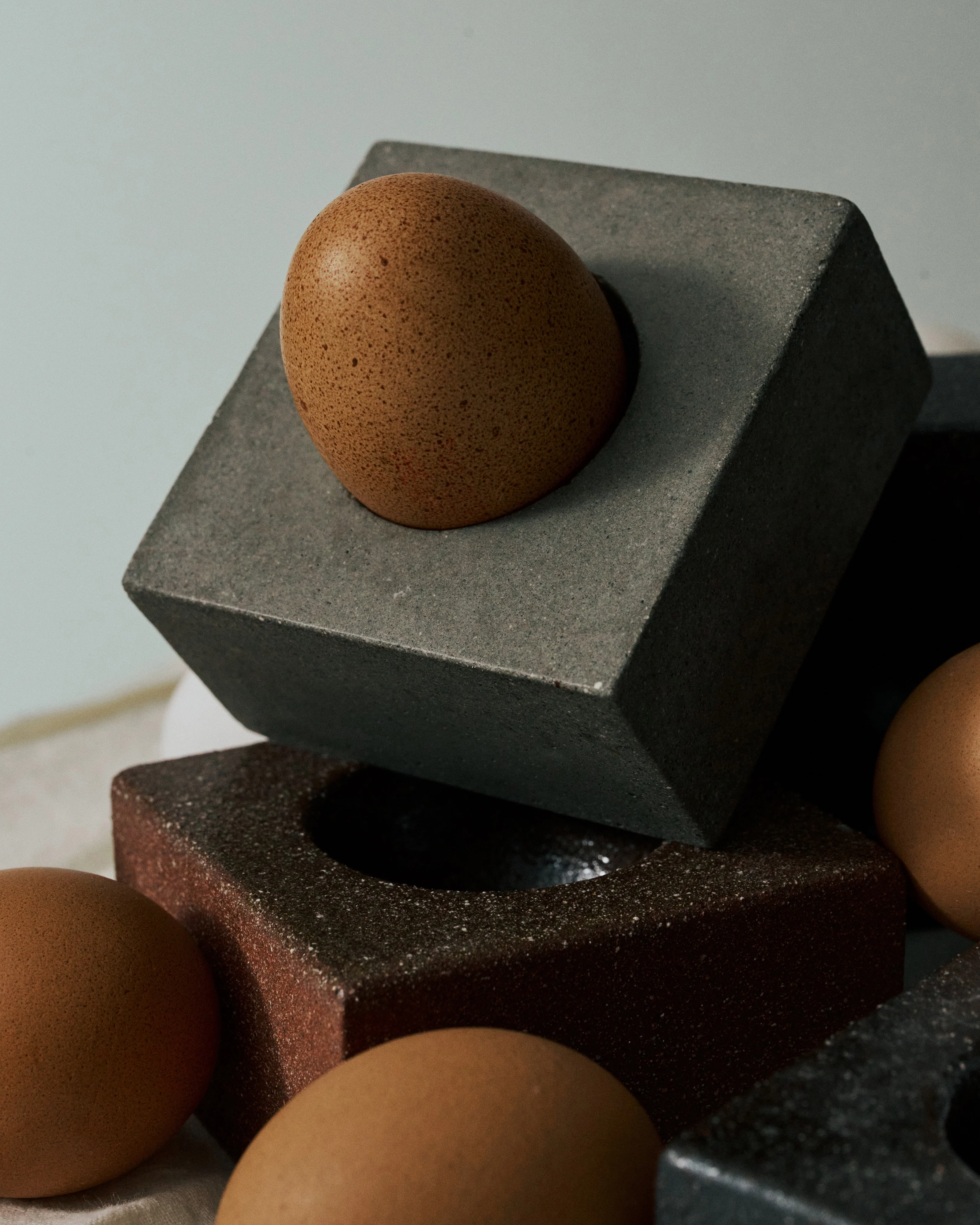 Egg cup concrete Uovo - Image 2