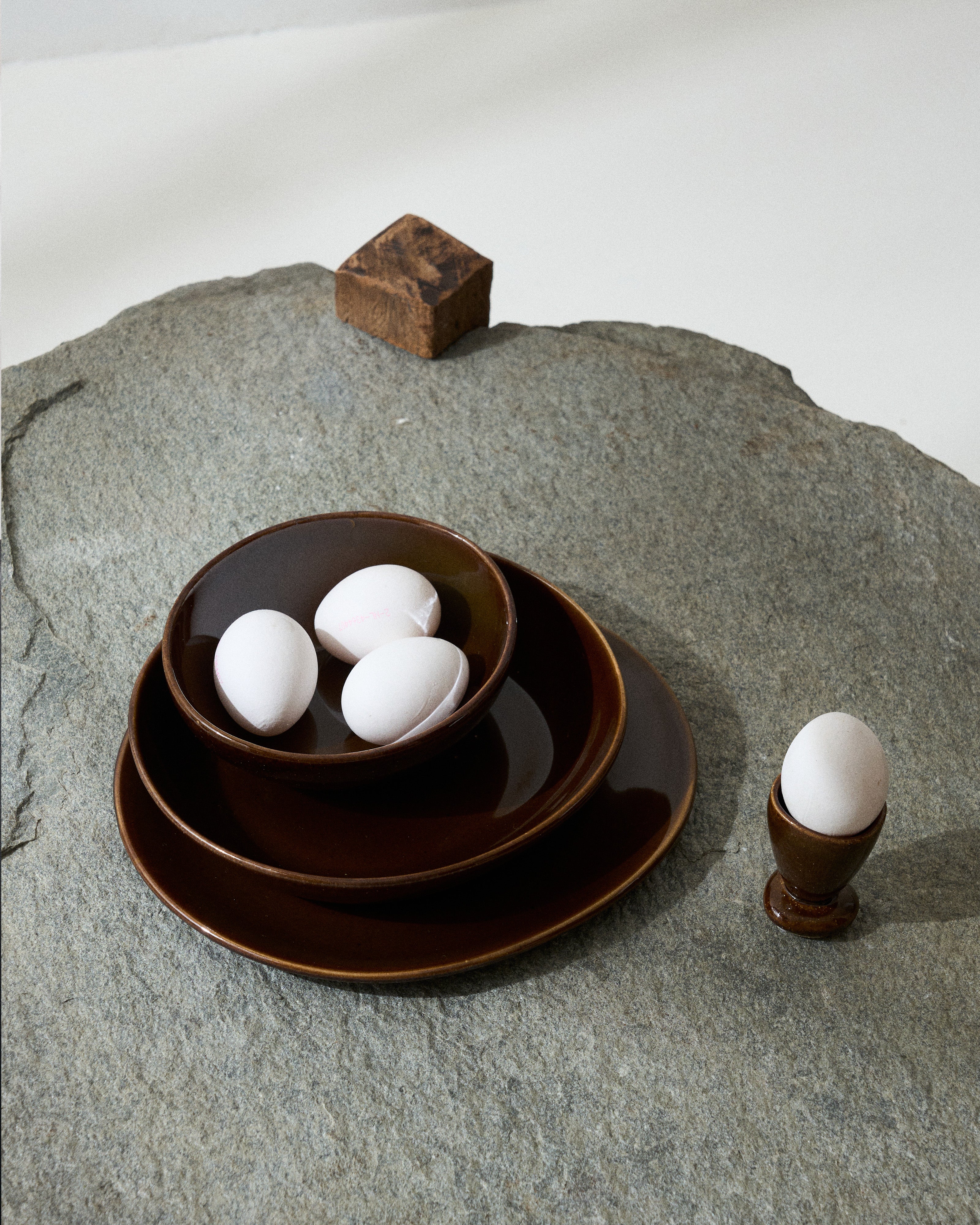 Egg cup ocher Out of lines - Image 2