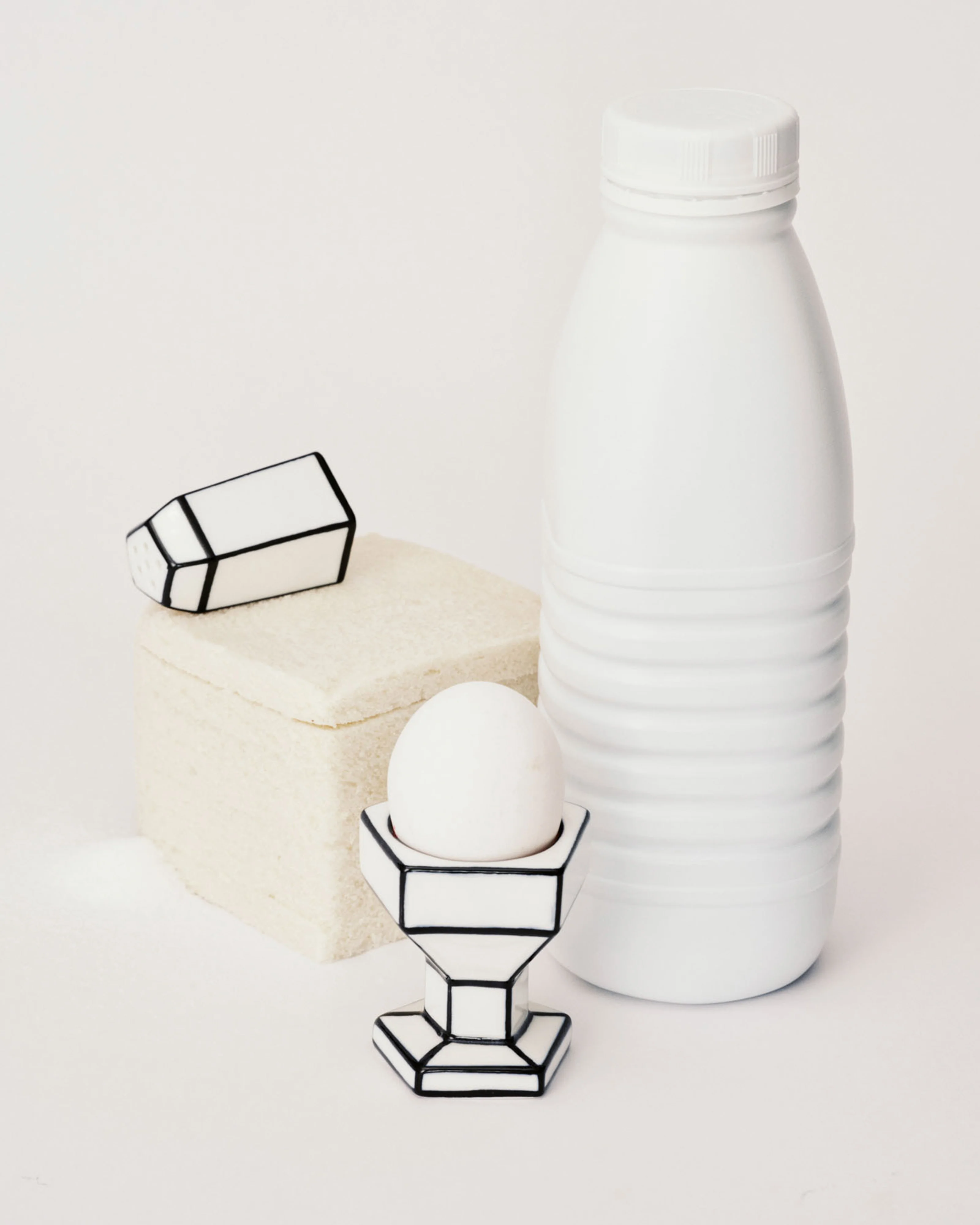 Egg cup white - black Carte Blanche - Image 2