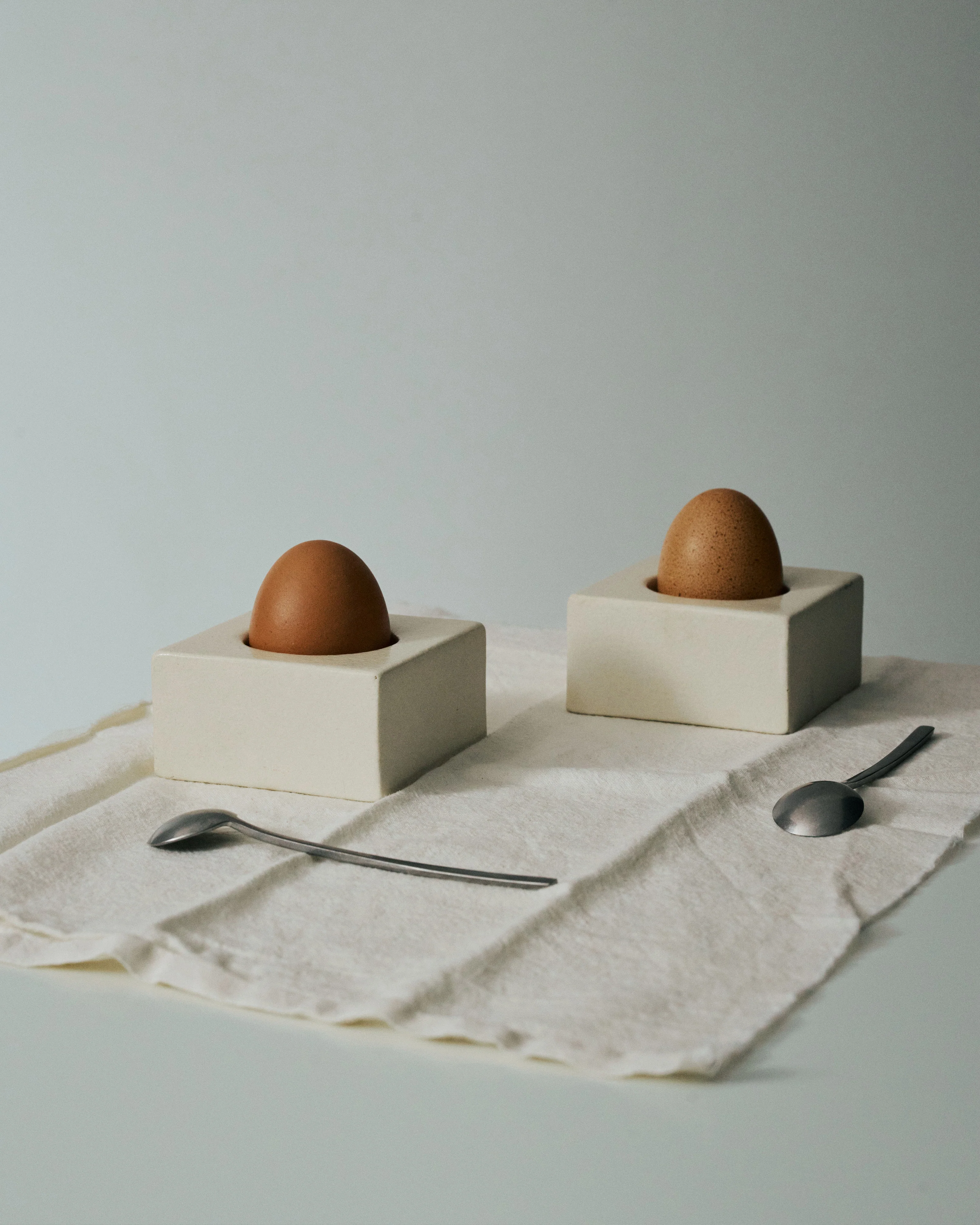 Egg cup white Uovo - Image 3