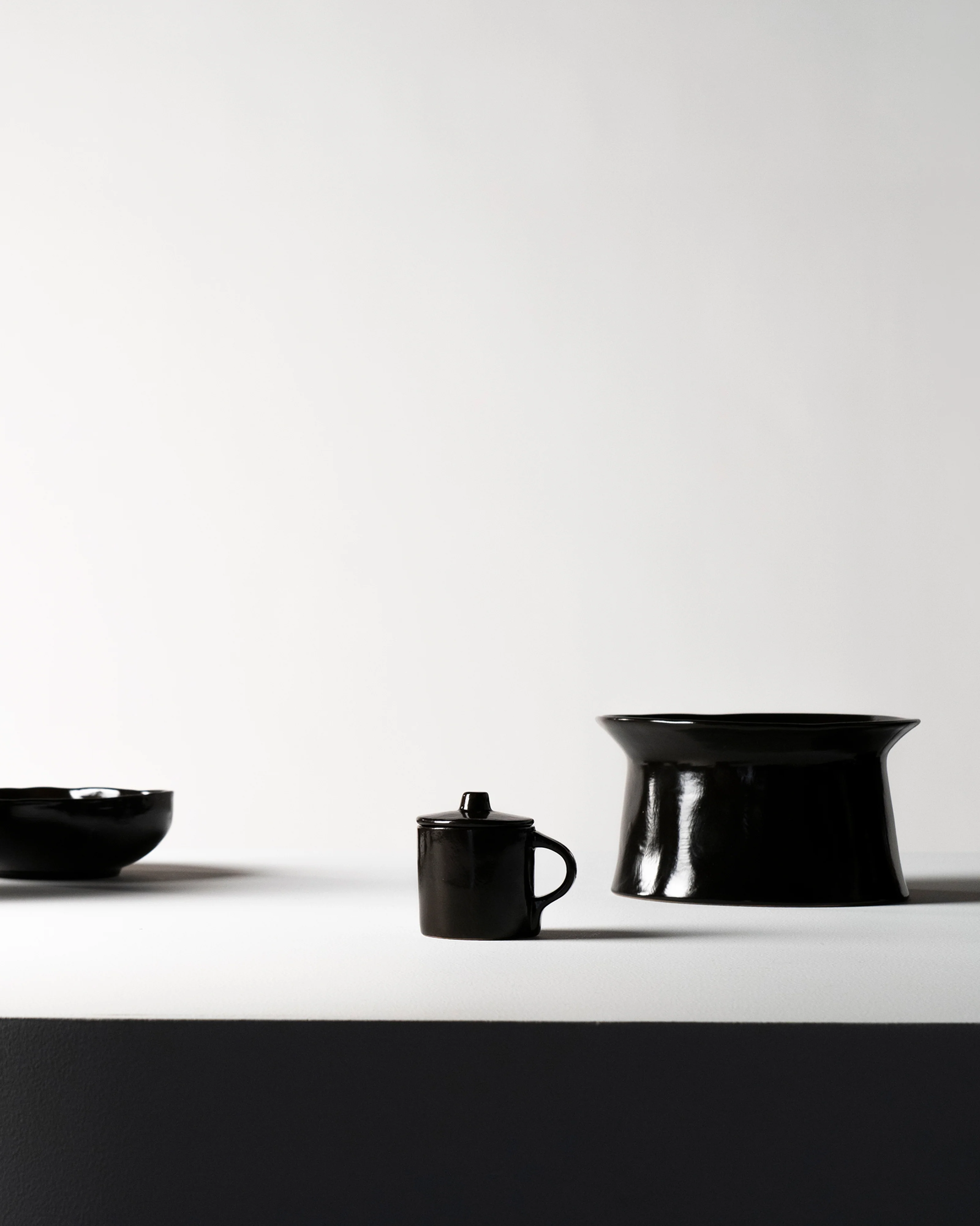 Espresso cup with lid ebony La Mère - Image 2