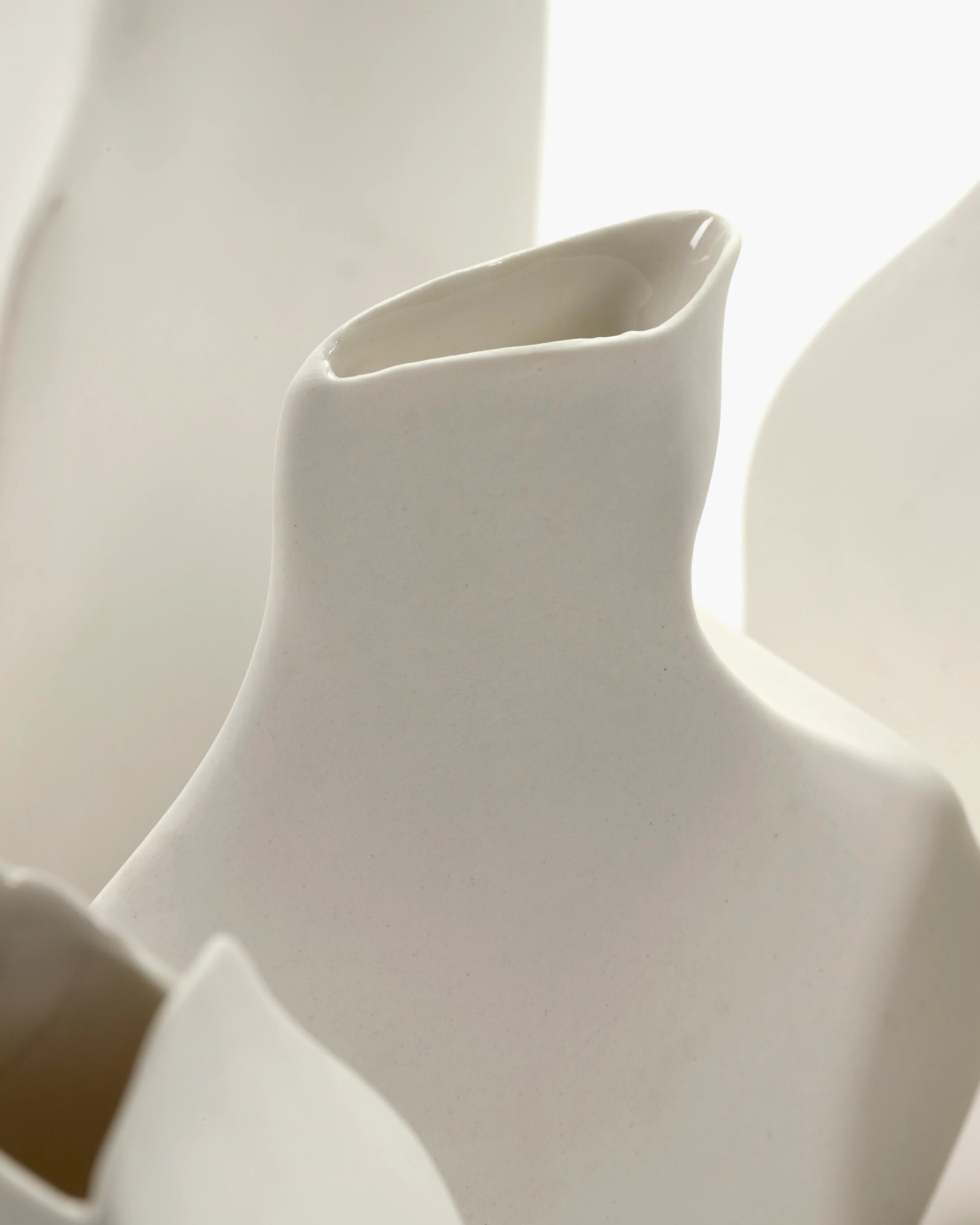 Flower vase M white Perfect Imperfection - Image 3