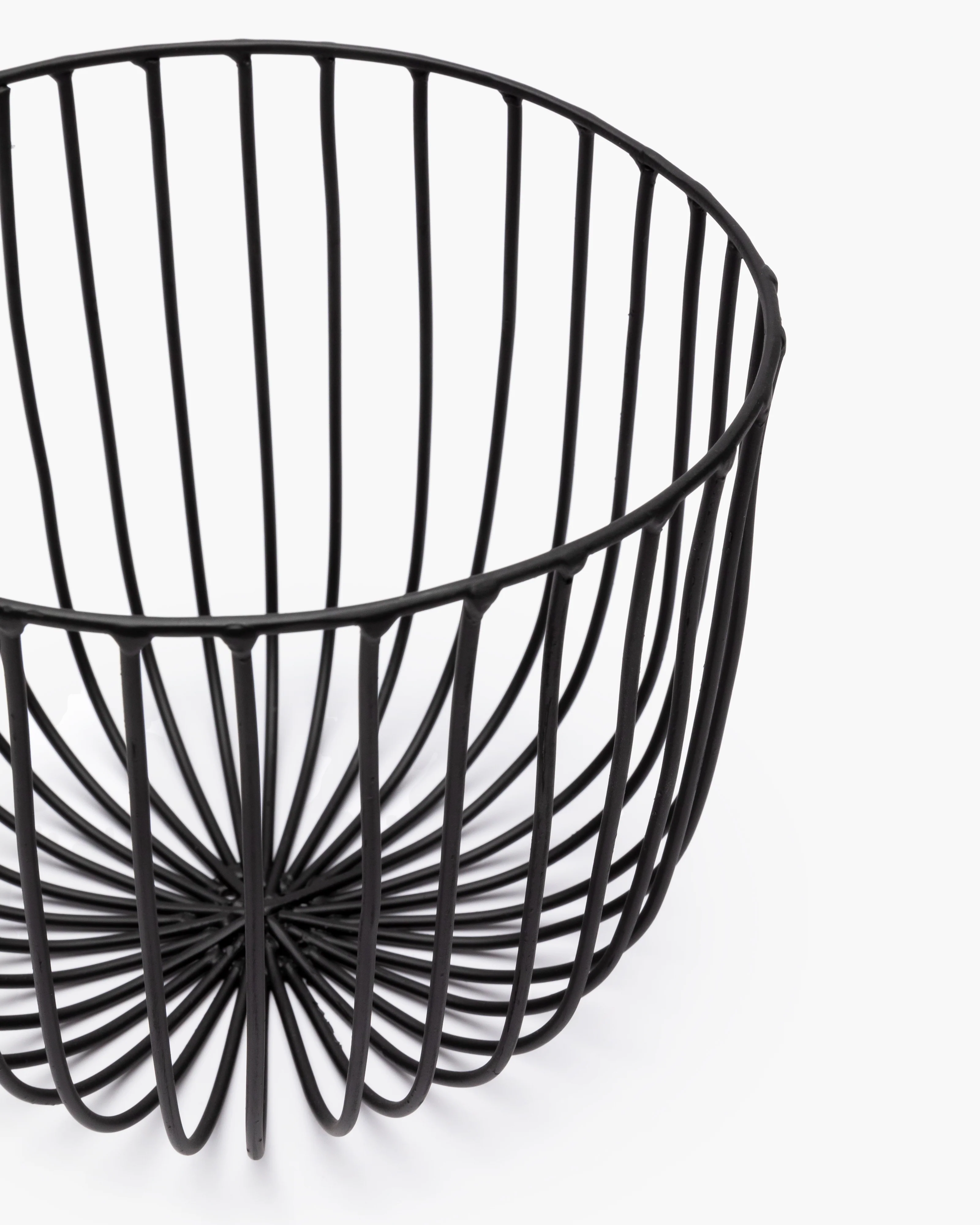 Iron basket M black Catu Metal Sculptures - Image 2