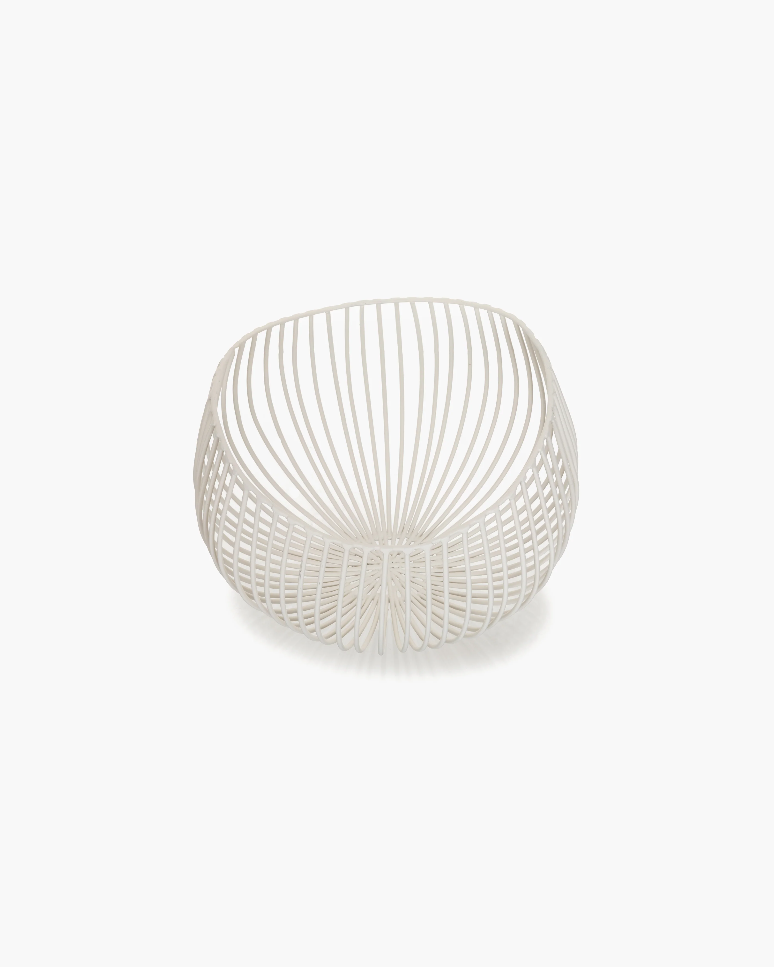 Iron basket white Gio Metal Sculptures - Image 2