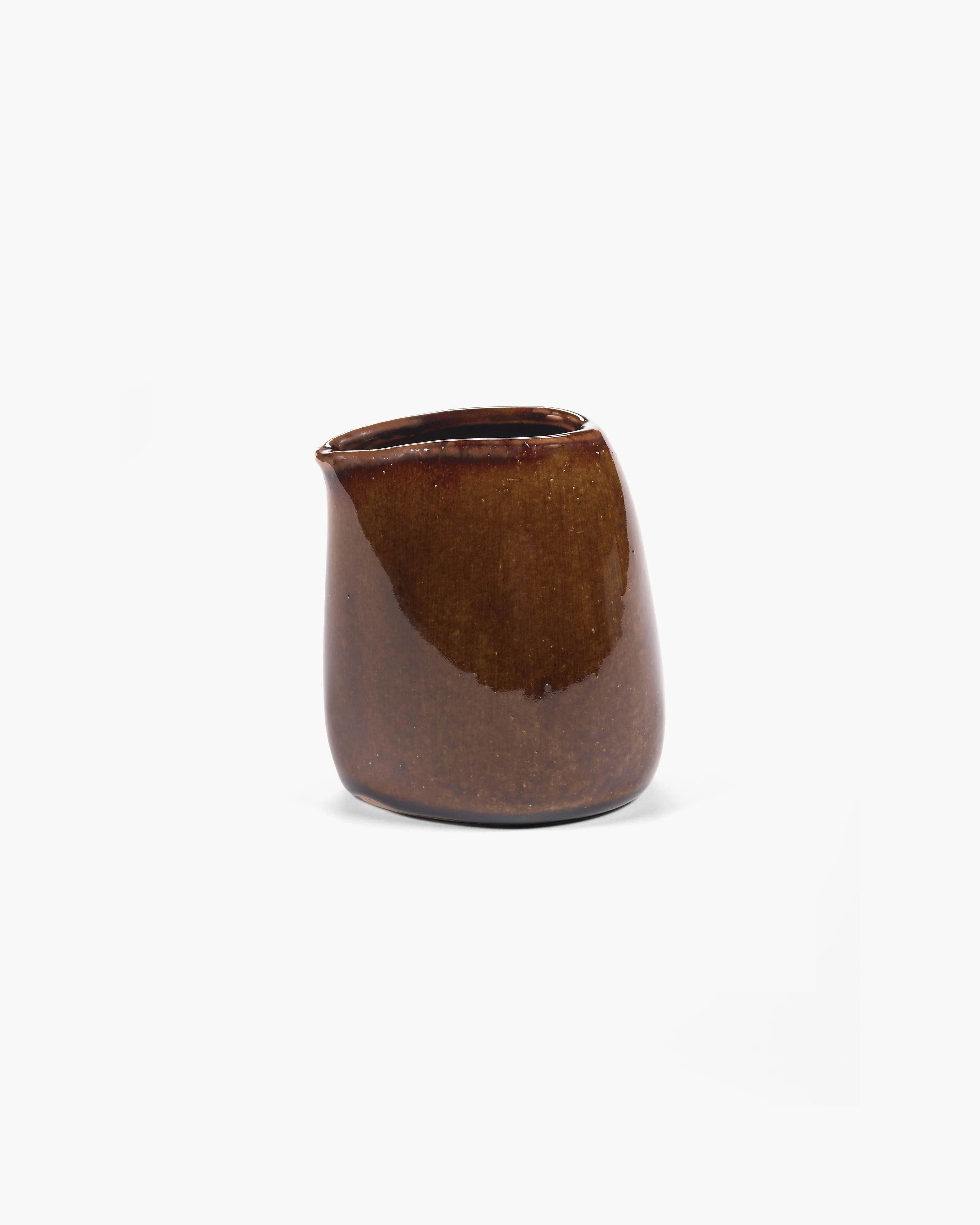 Jug S ocher Out of lines