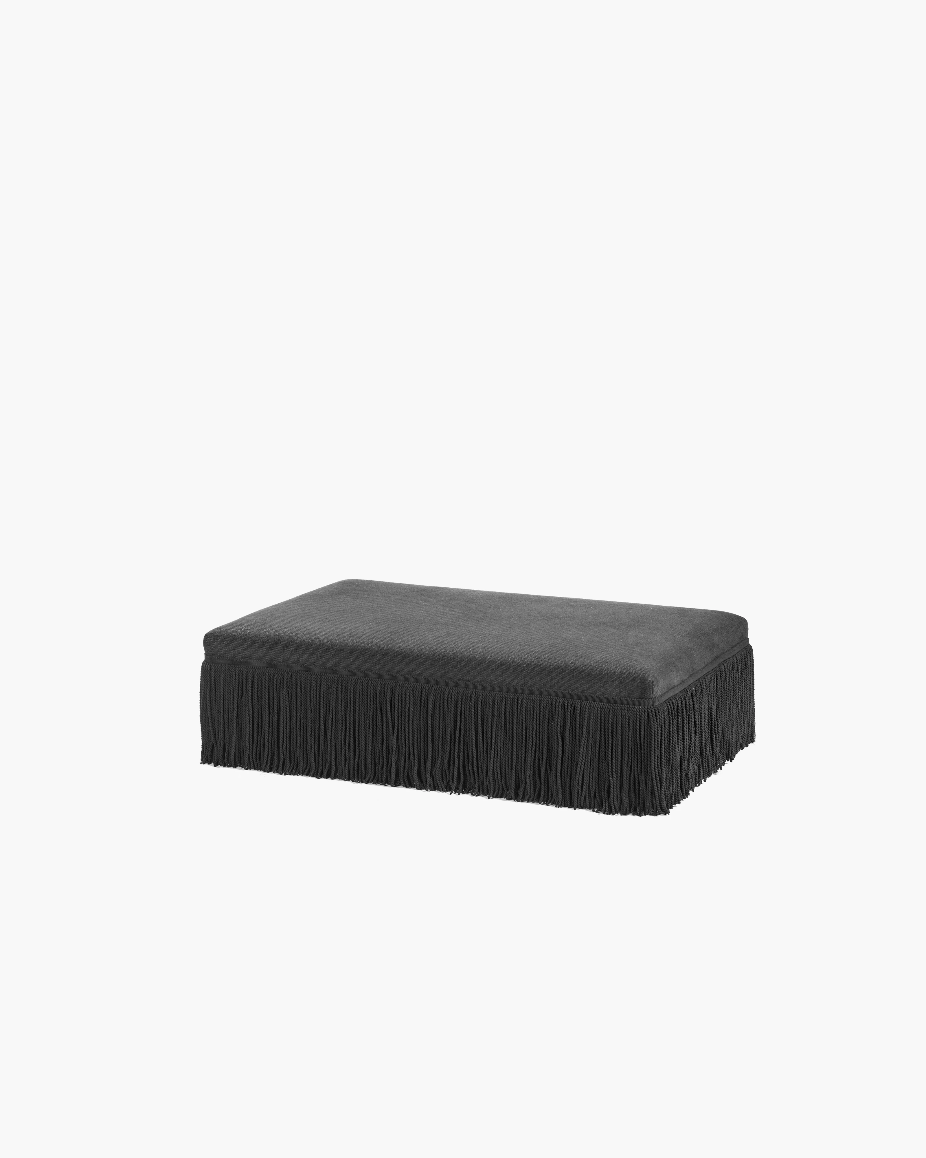 Ottoman L black with black fringes Frin