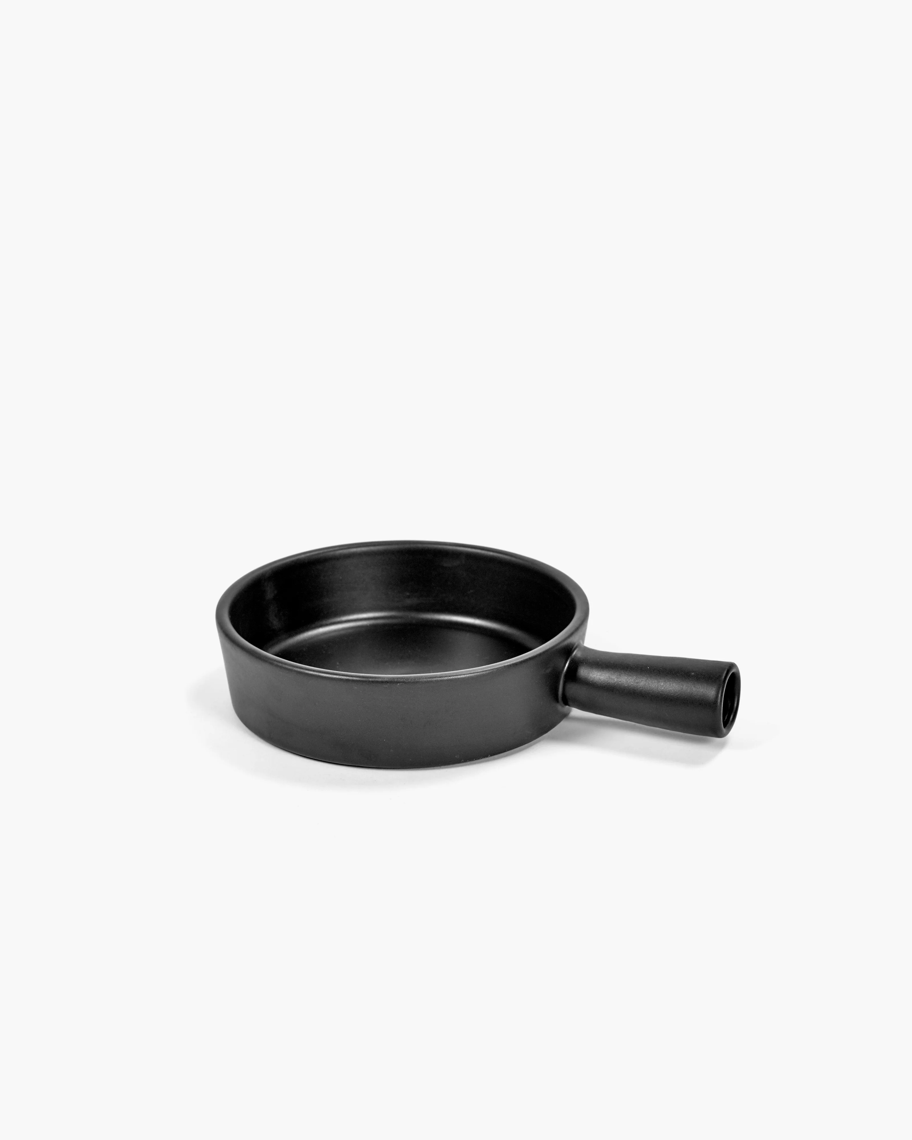 Pan M terracotta black Surface