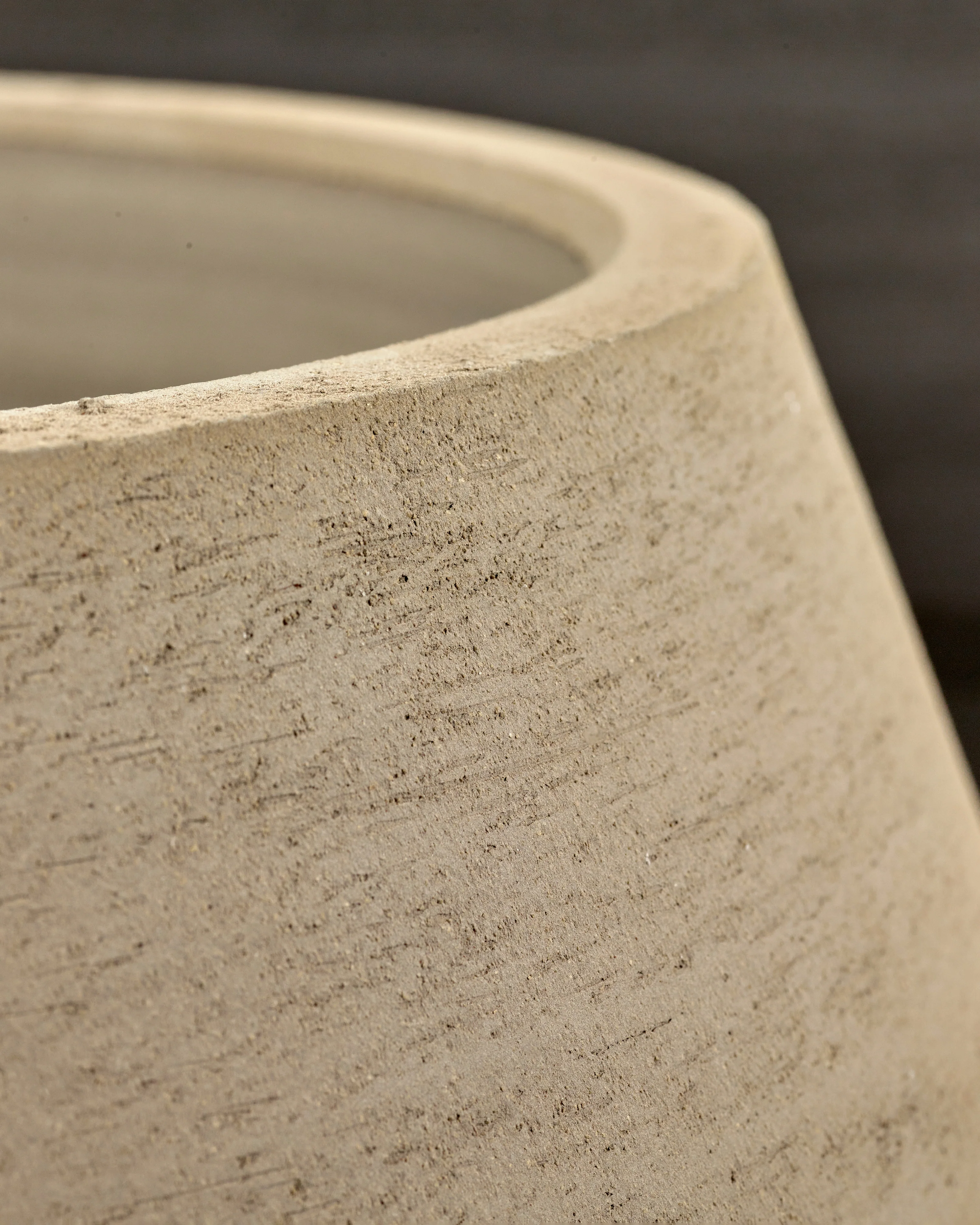 Plant pot L beige Construct - Image 2