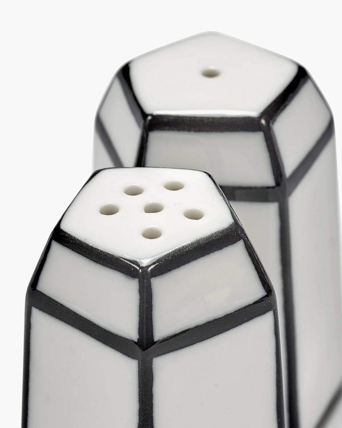 Salt & Pepper set white - black Carte Blanche - Image 5