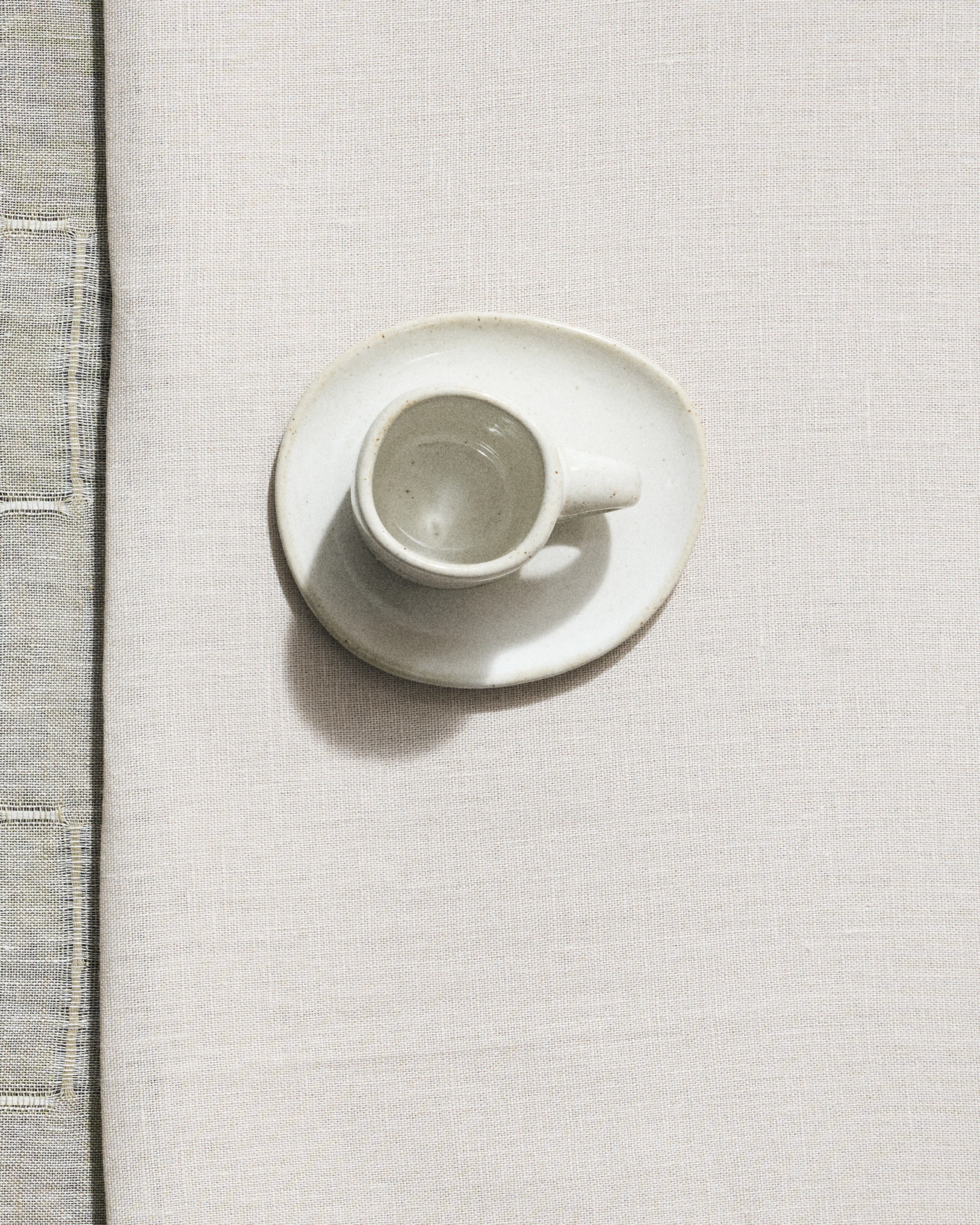 Saucer for espresso cup off-white Out of lines - Image 2