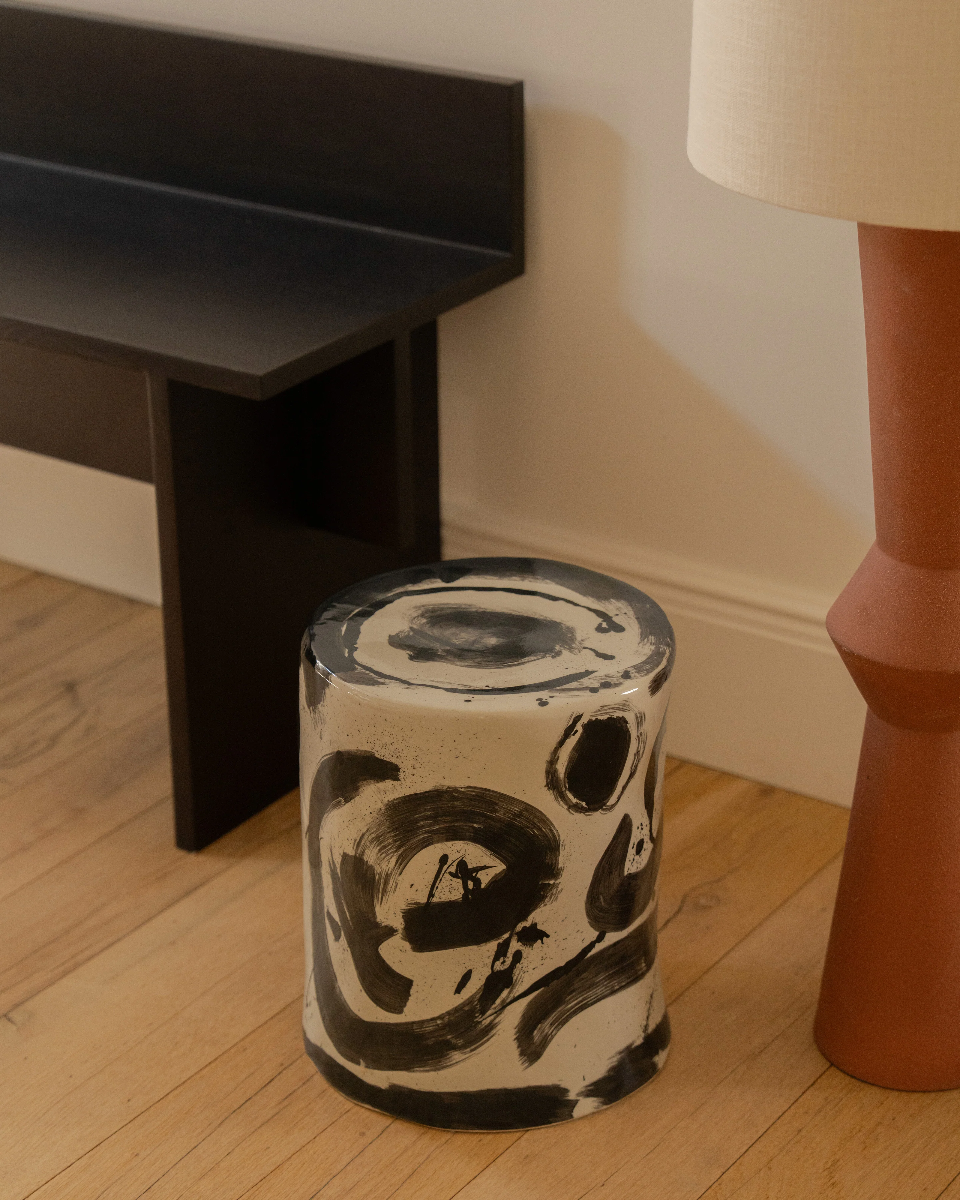 Side table 06 black Sophia Pawn - Image 2