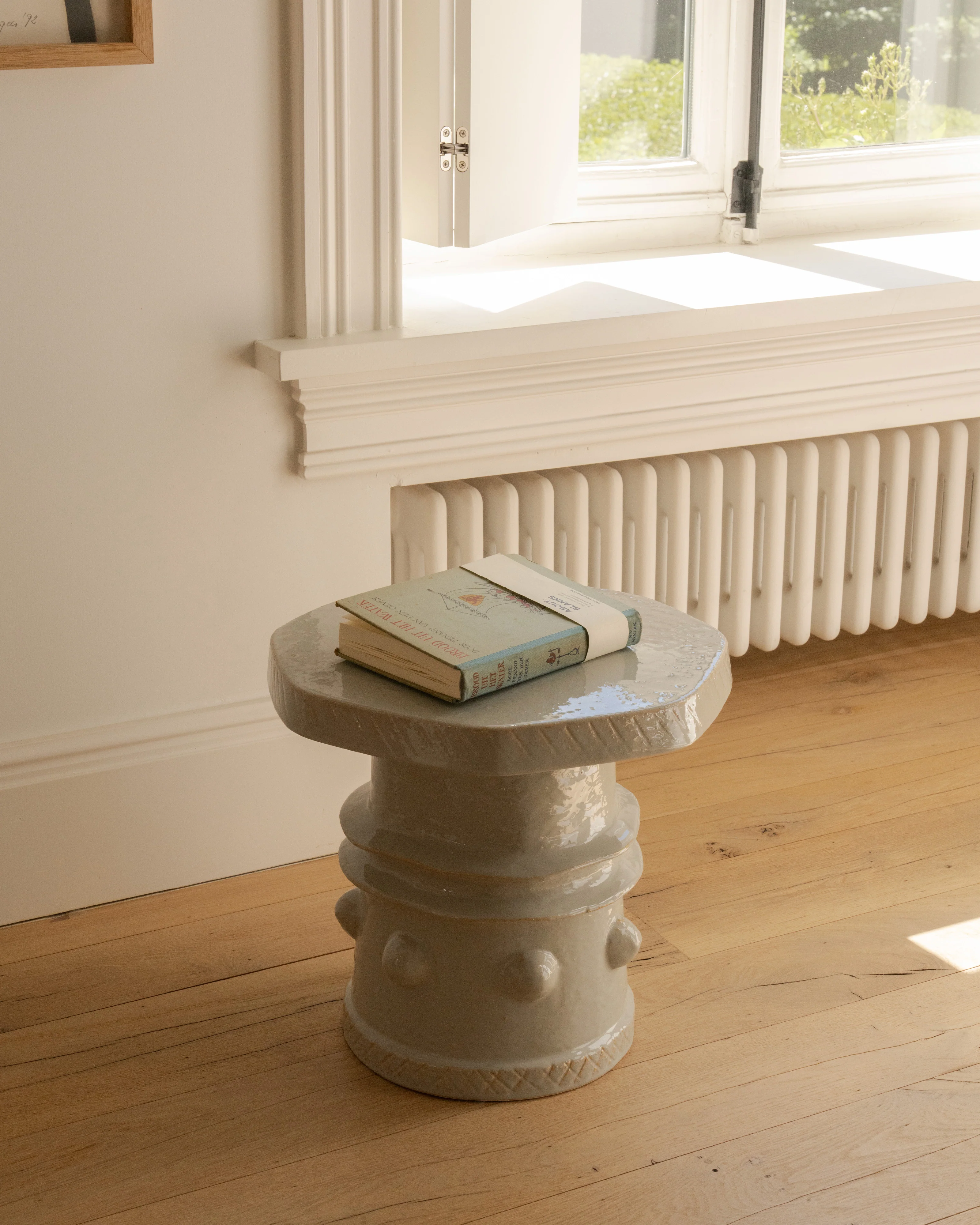 Side table 08 grey Clara - Image 2