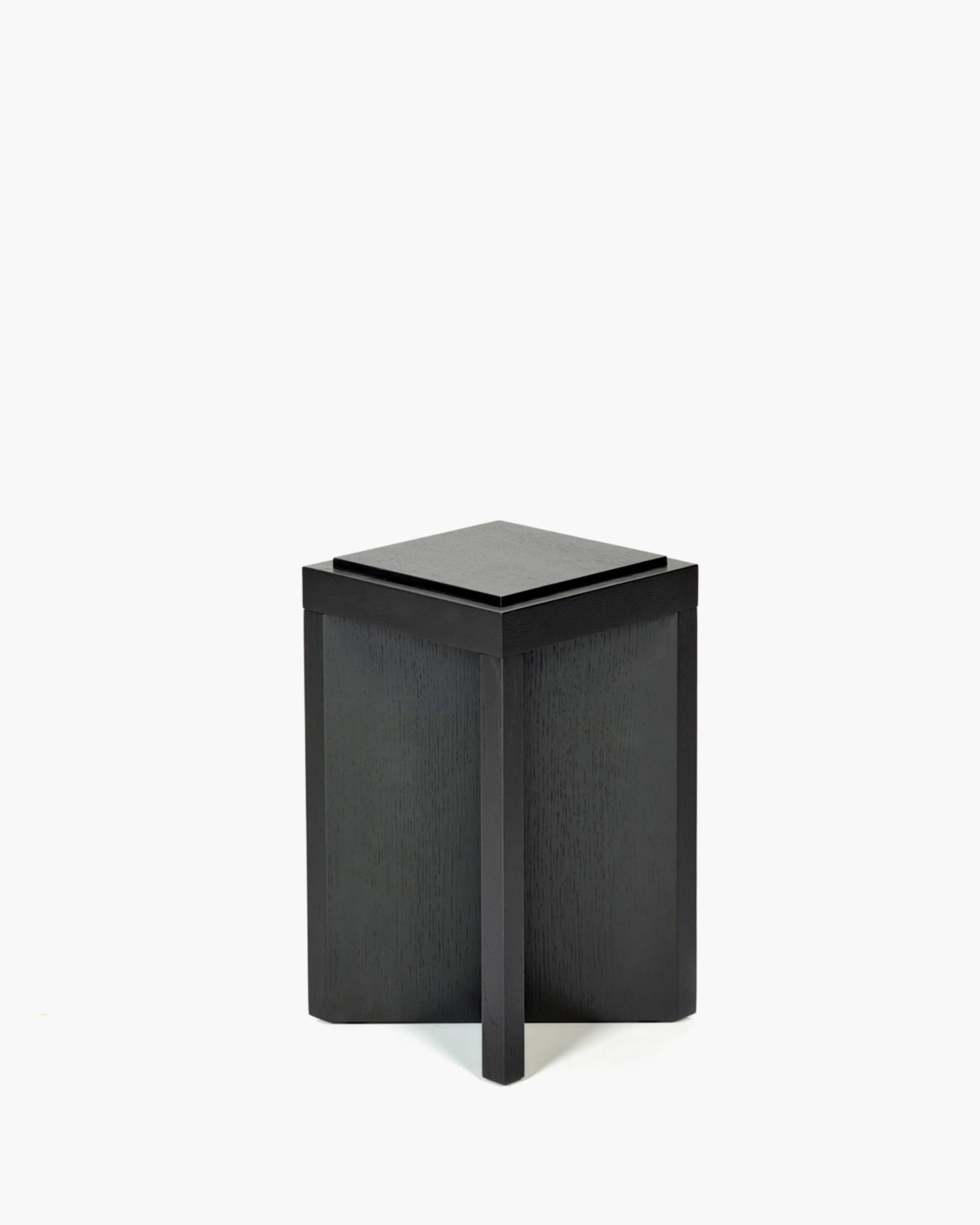 Side table oak stained black Kubé 4 - Image 3