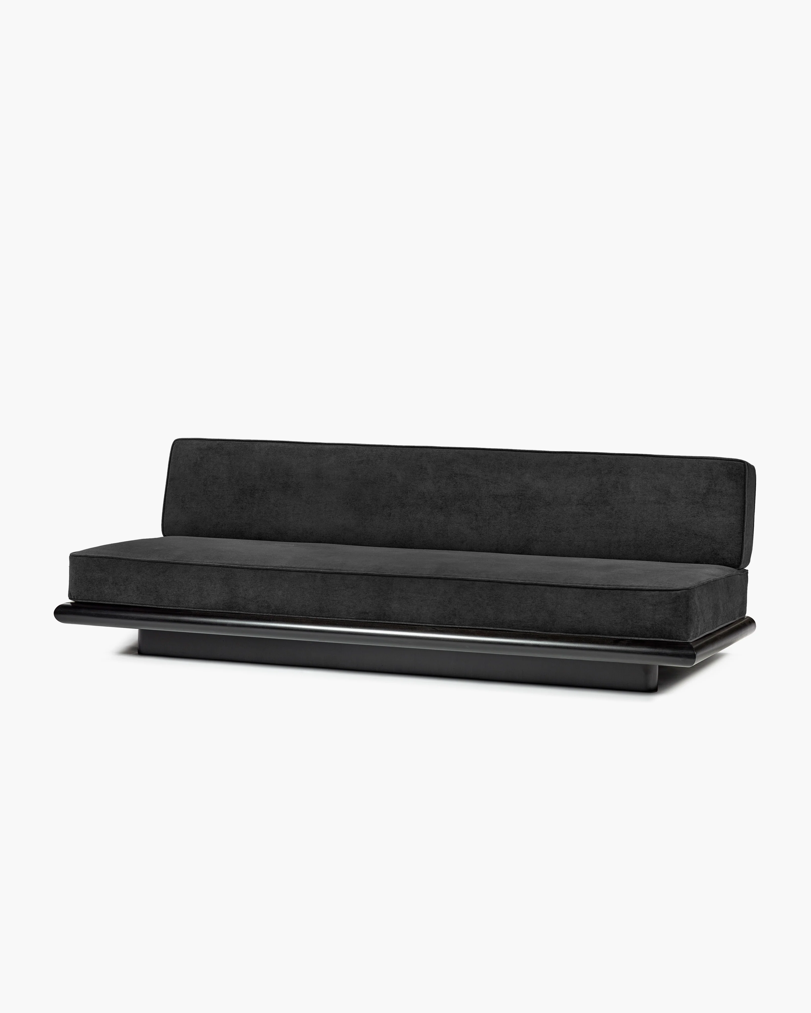 Sofa licot black + frame tulipwood stained dark Ono 3