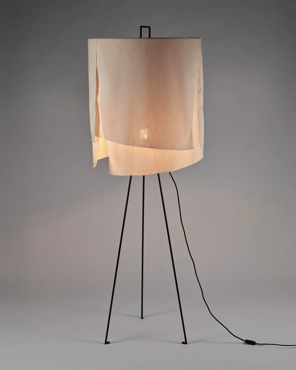 Standing lamp L black - beige Nomad - Image 4