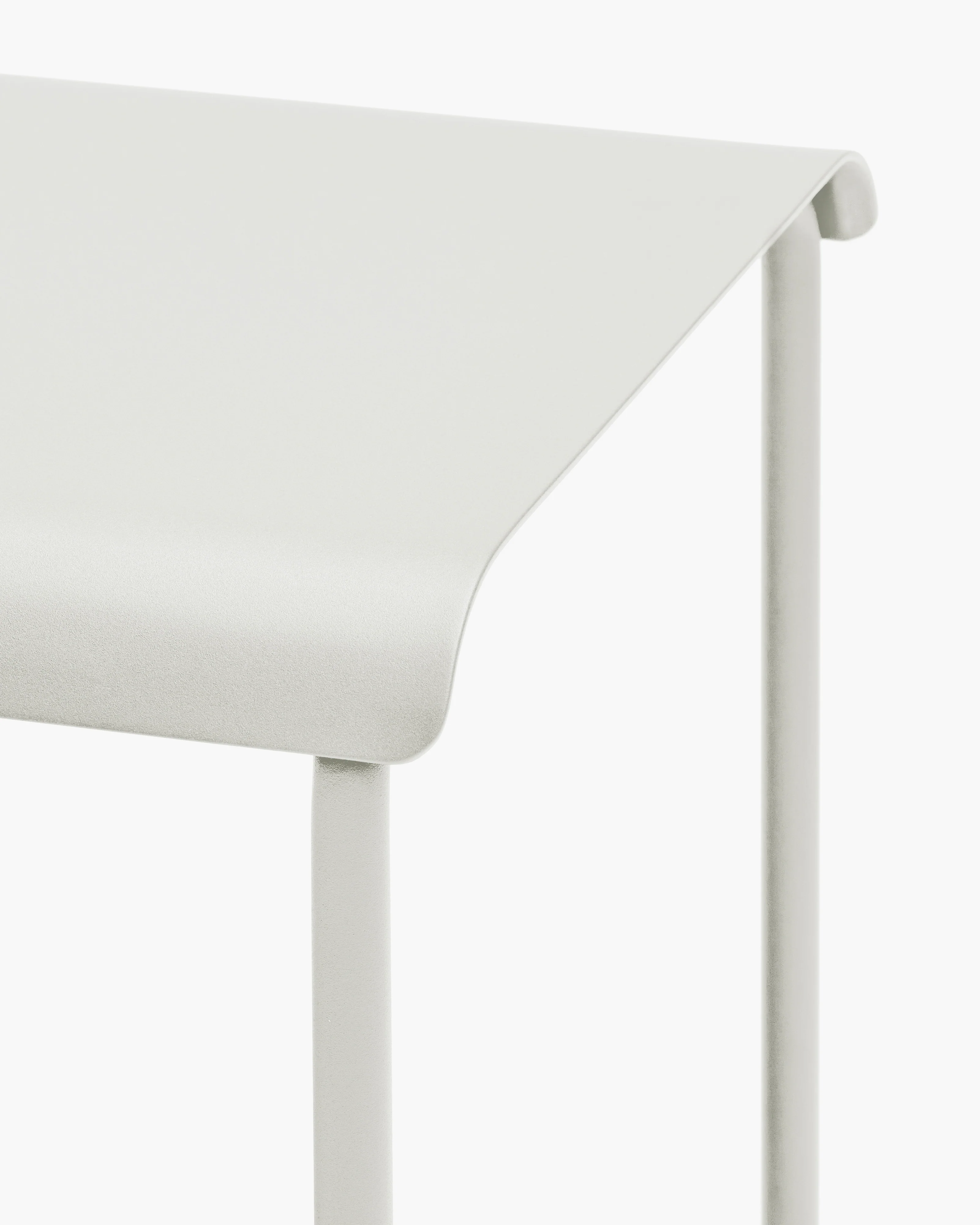 Stool aluminium sand August - Image 3