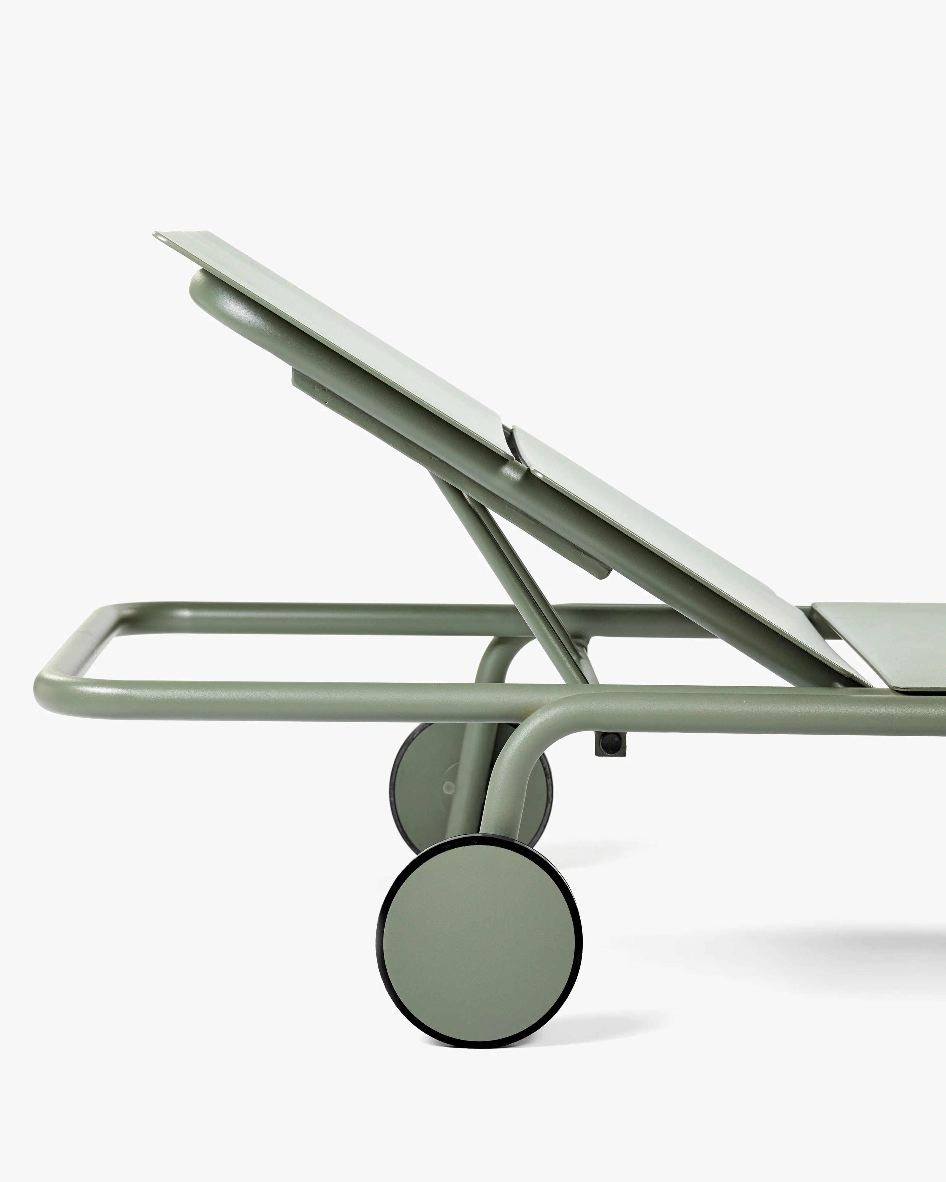 Sun lounger aluminium eucalyptus green August - Image 3