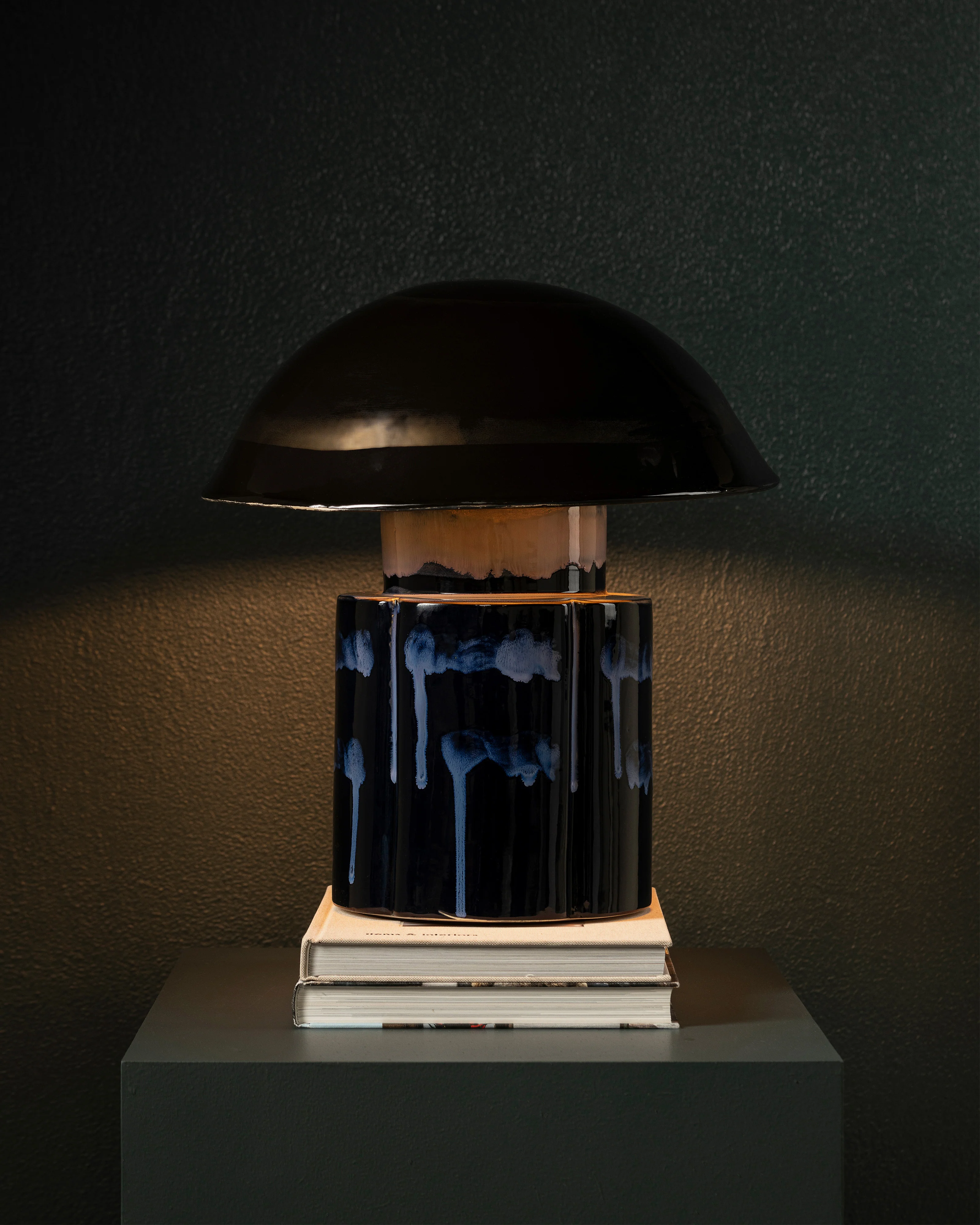 Table lamp dark blue John Terres de Rêves - Image 4