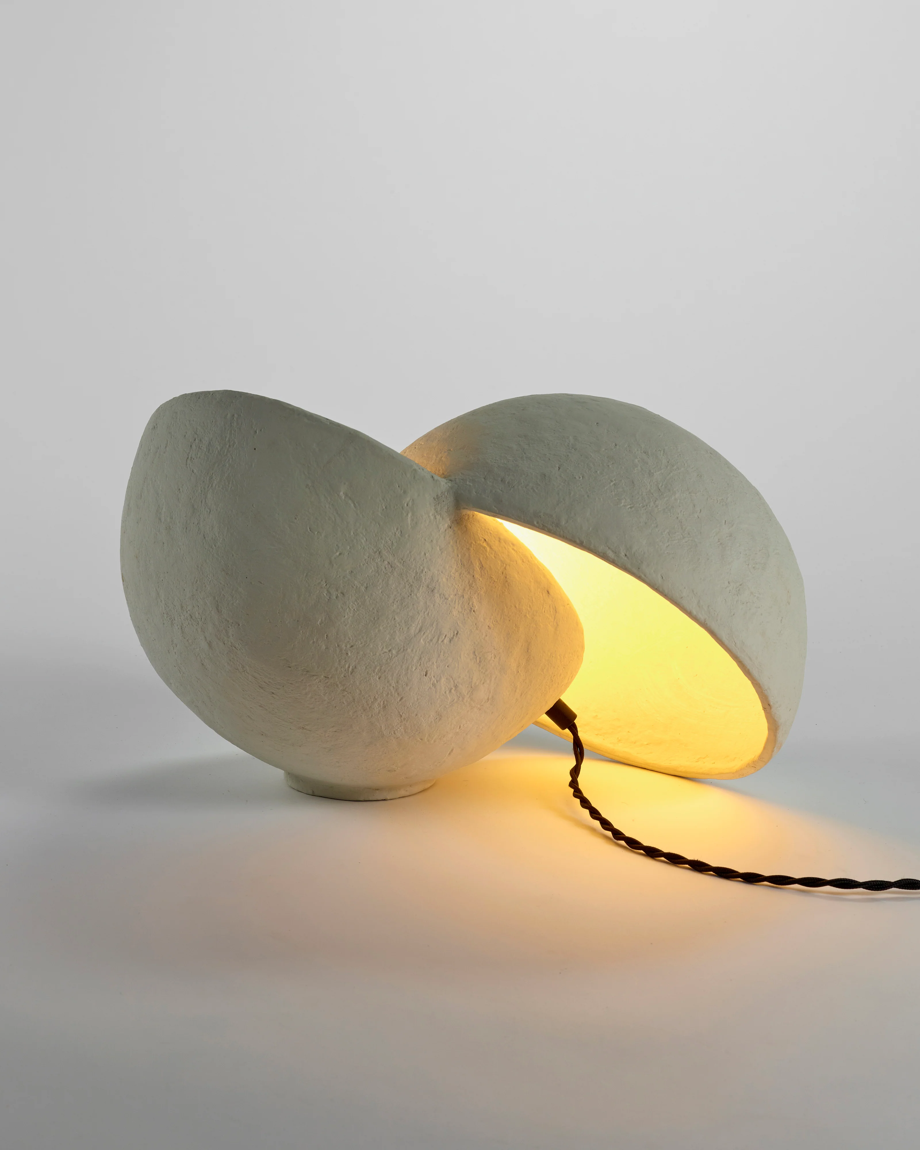 Table lamp L white paper mache Earth - Image 4