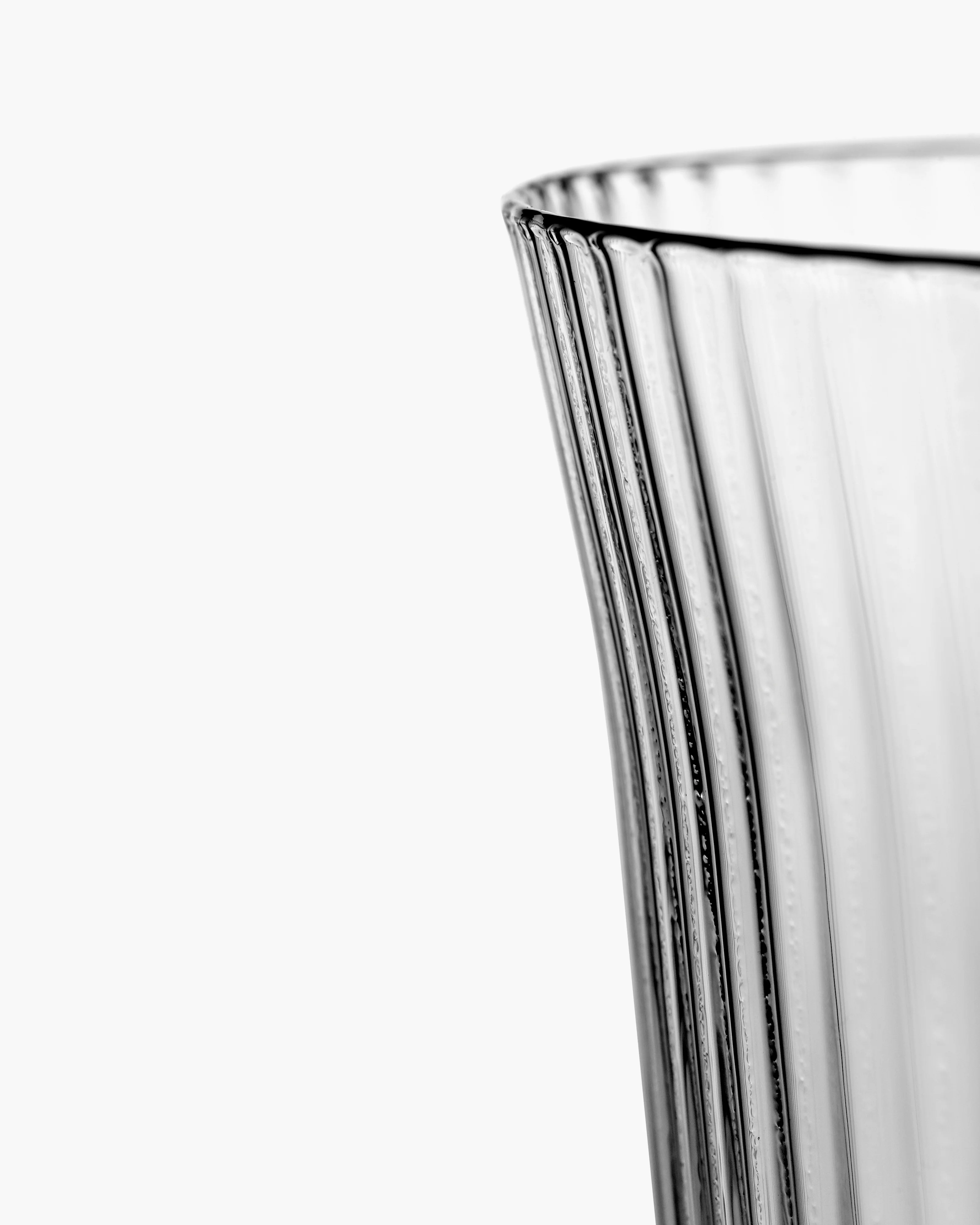Tumbler L transparent ribbed glass Inku - Image 4