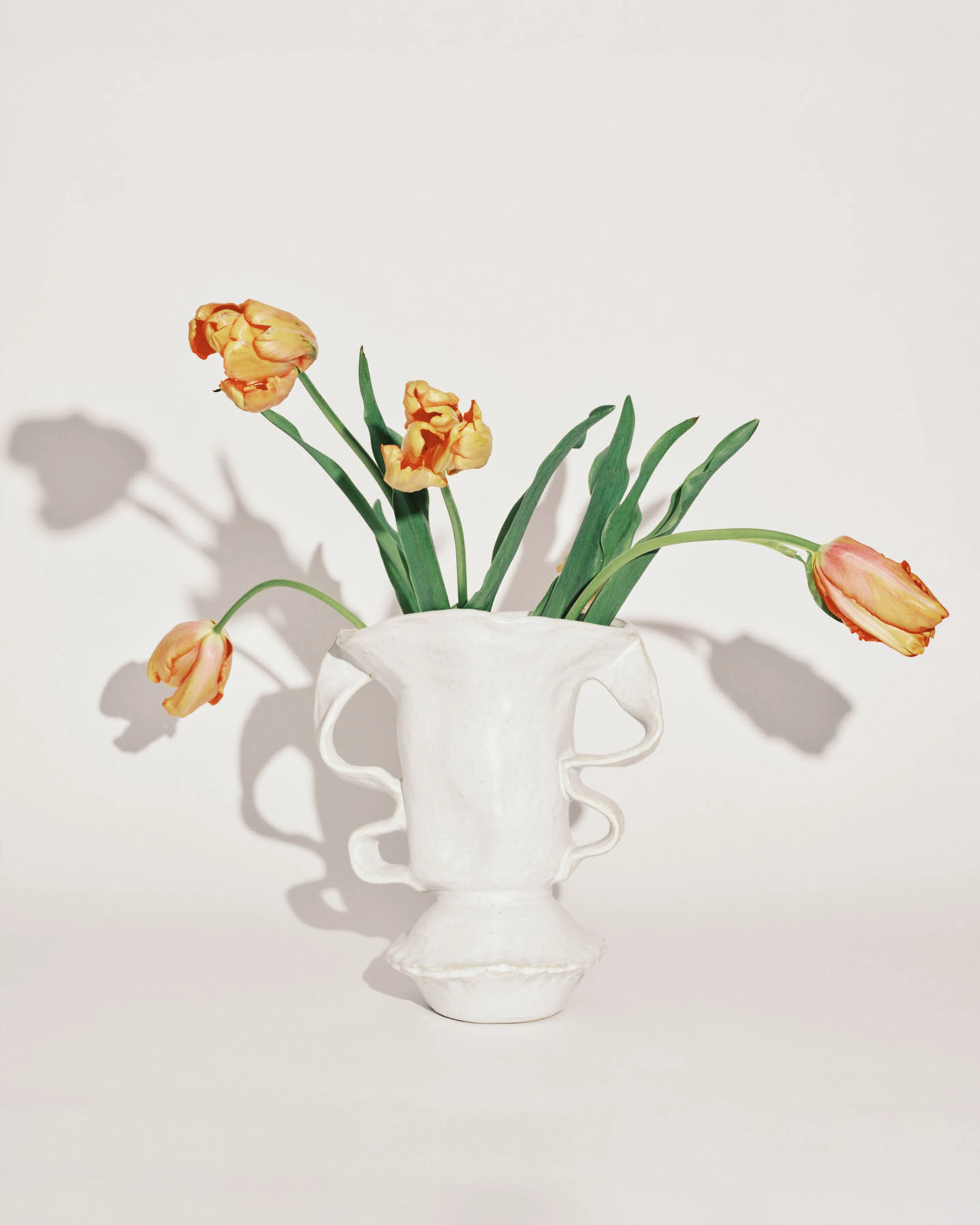 Vase 03 white Rosie - Image 2