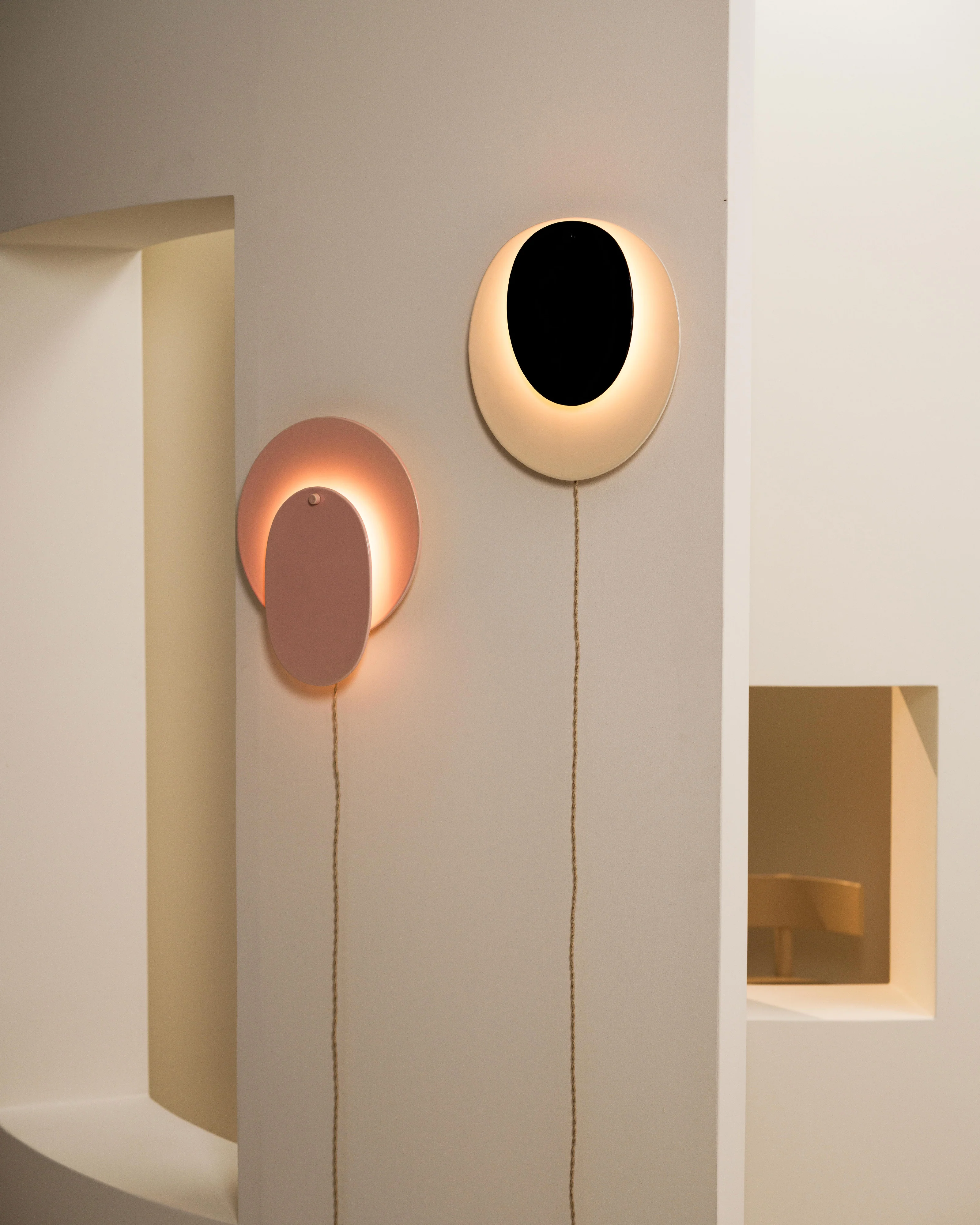 Wall lamp 02 white - black Nebula - Image 2