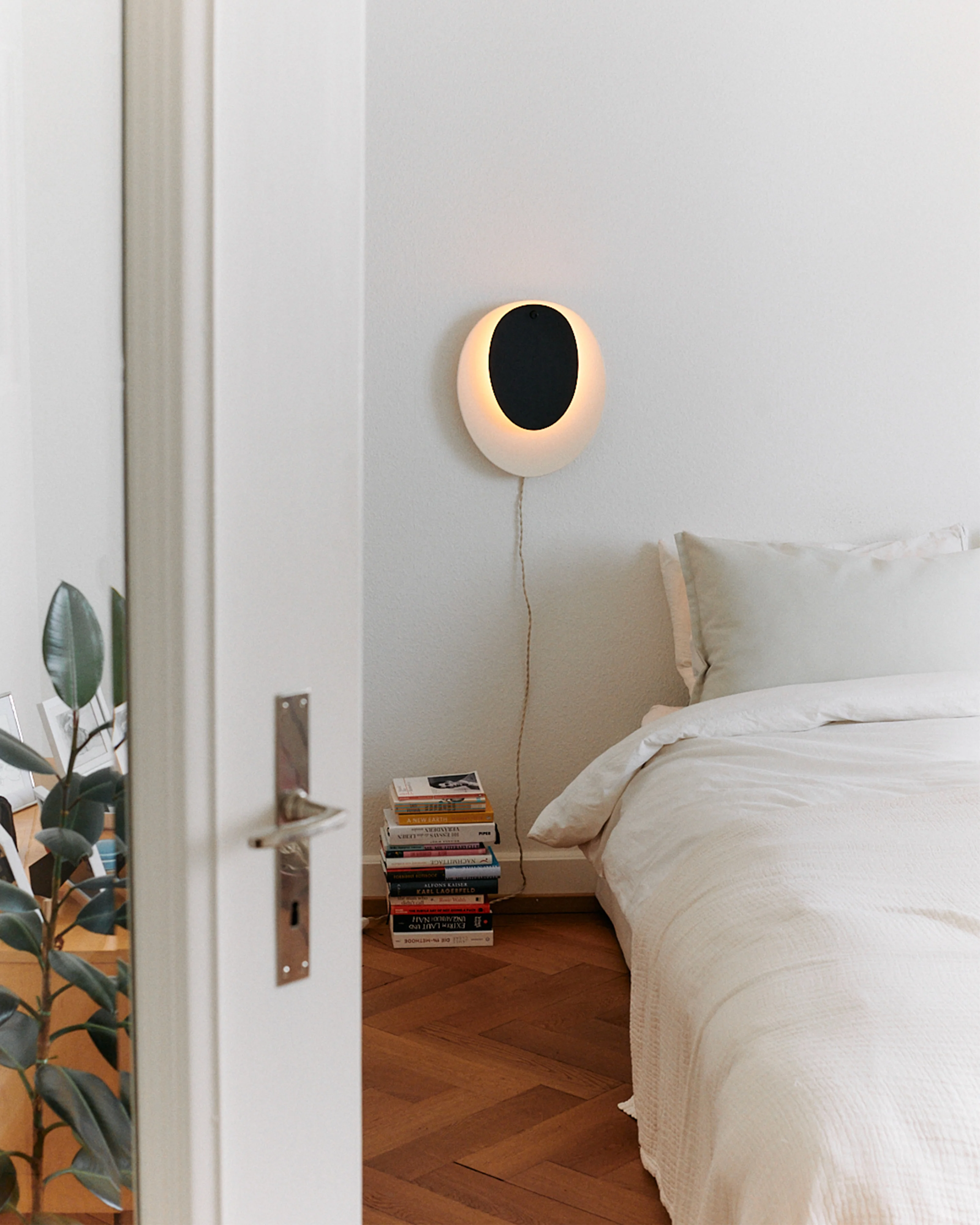 Wall lamp 02 white - black Nebula - Image 3