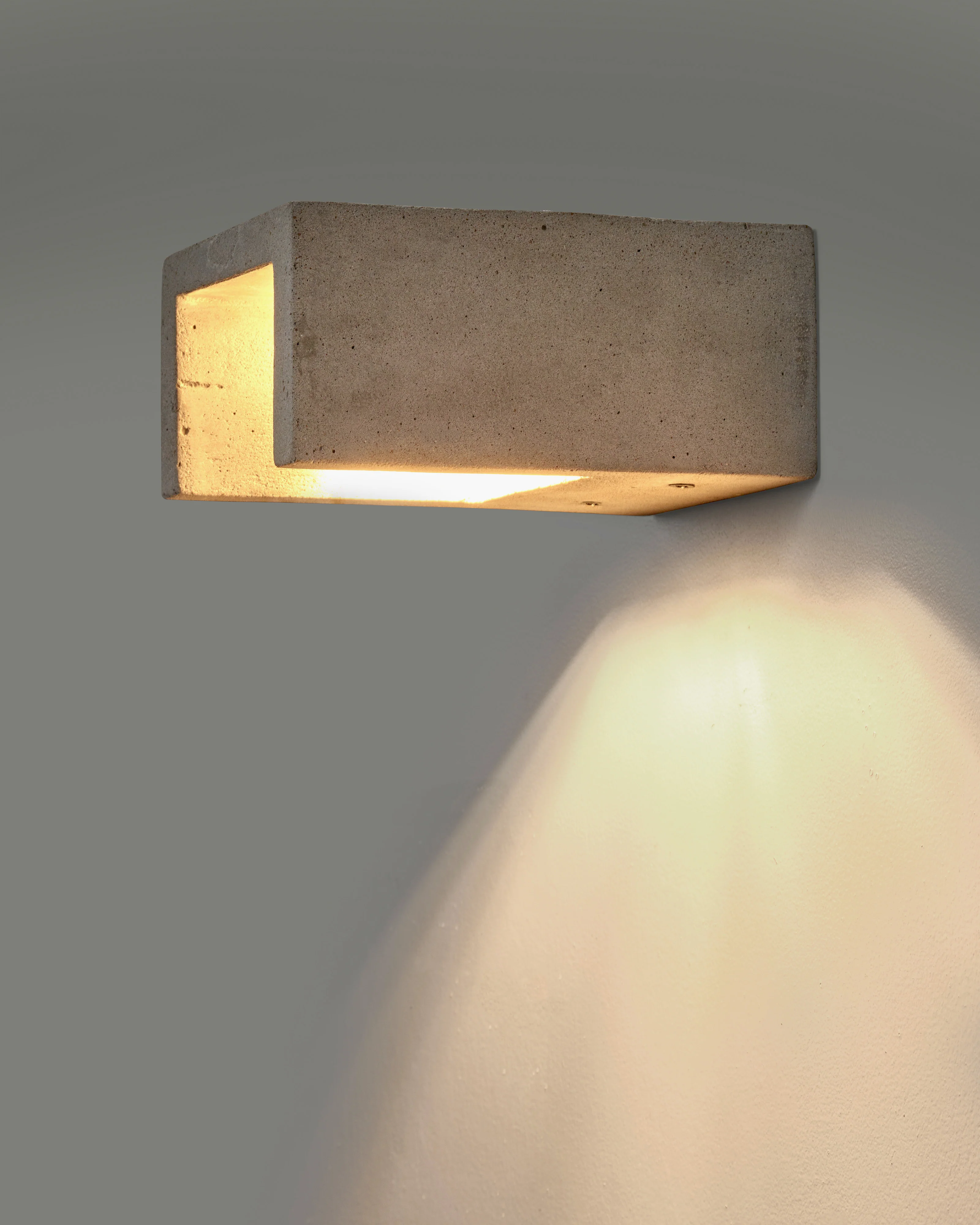Wall lamp °2 concrete Primary Shape - Image 3