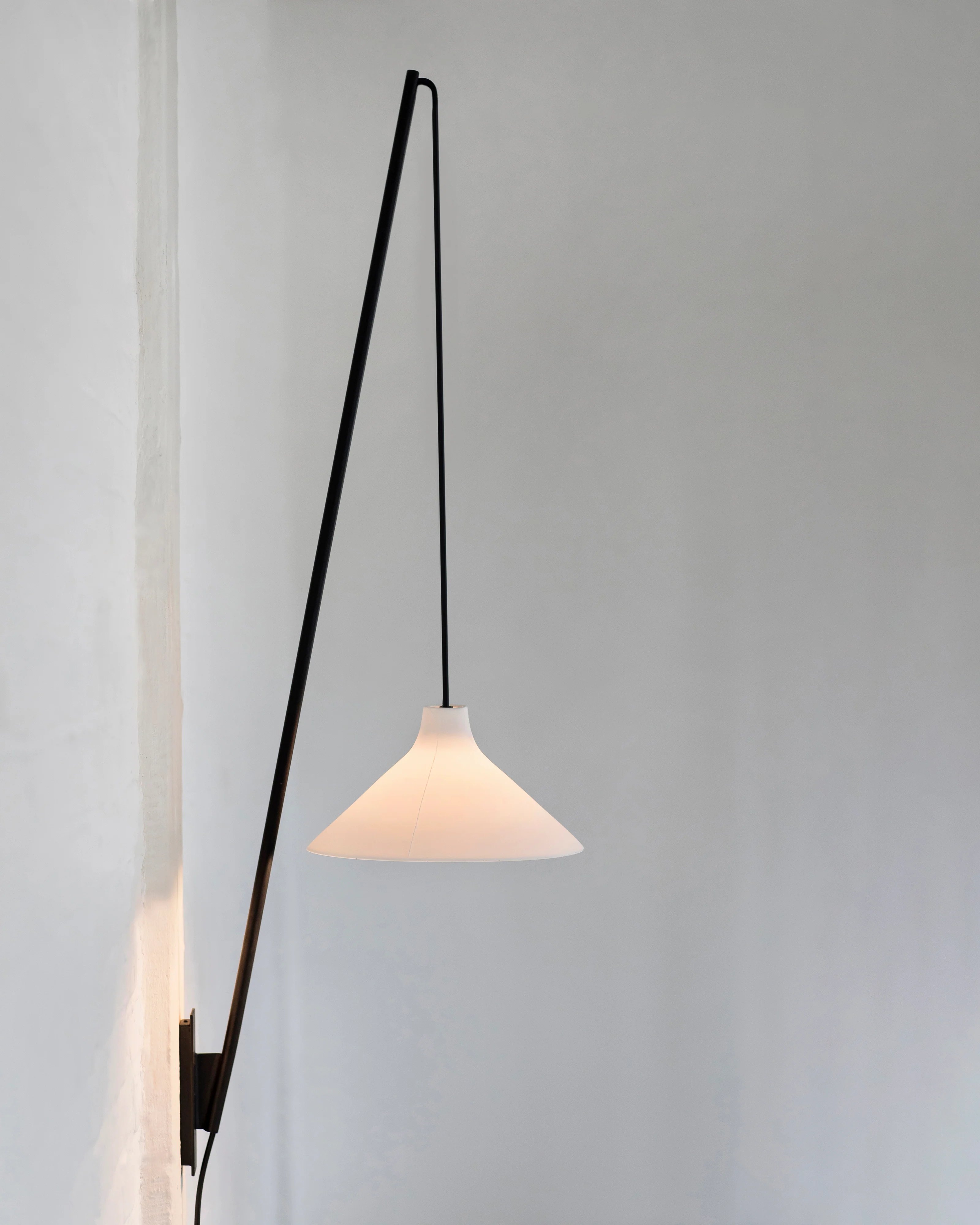 Wall lamp M white Seam - Image 3